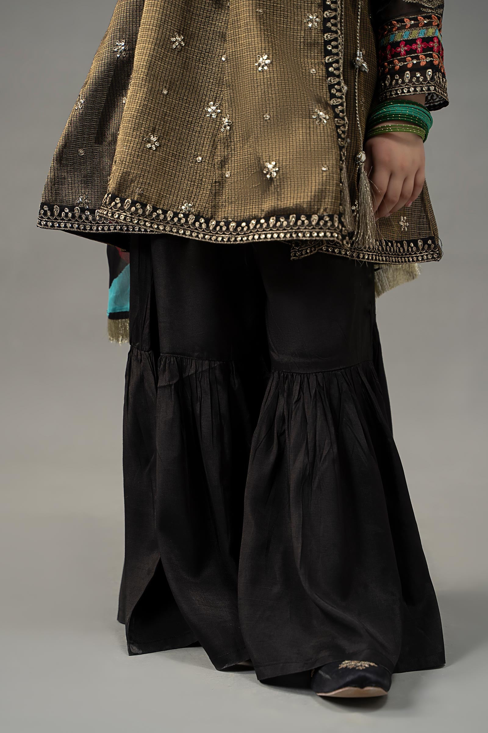 3 Piece Embroidered Cotton Zari Net Suit