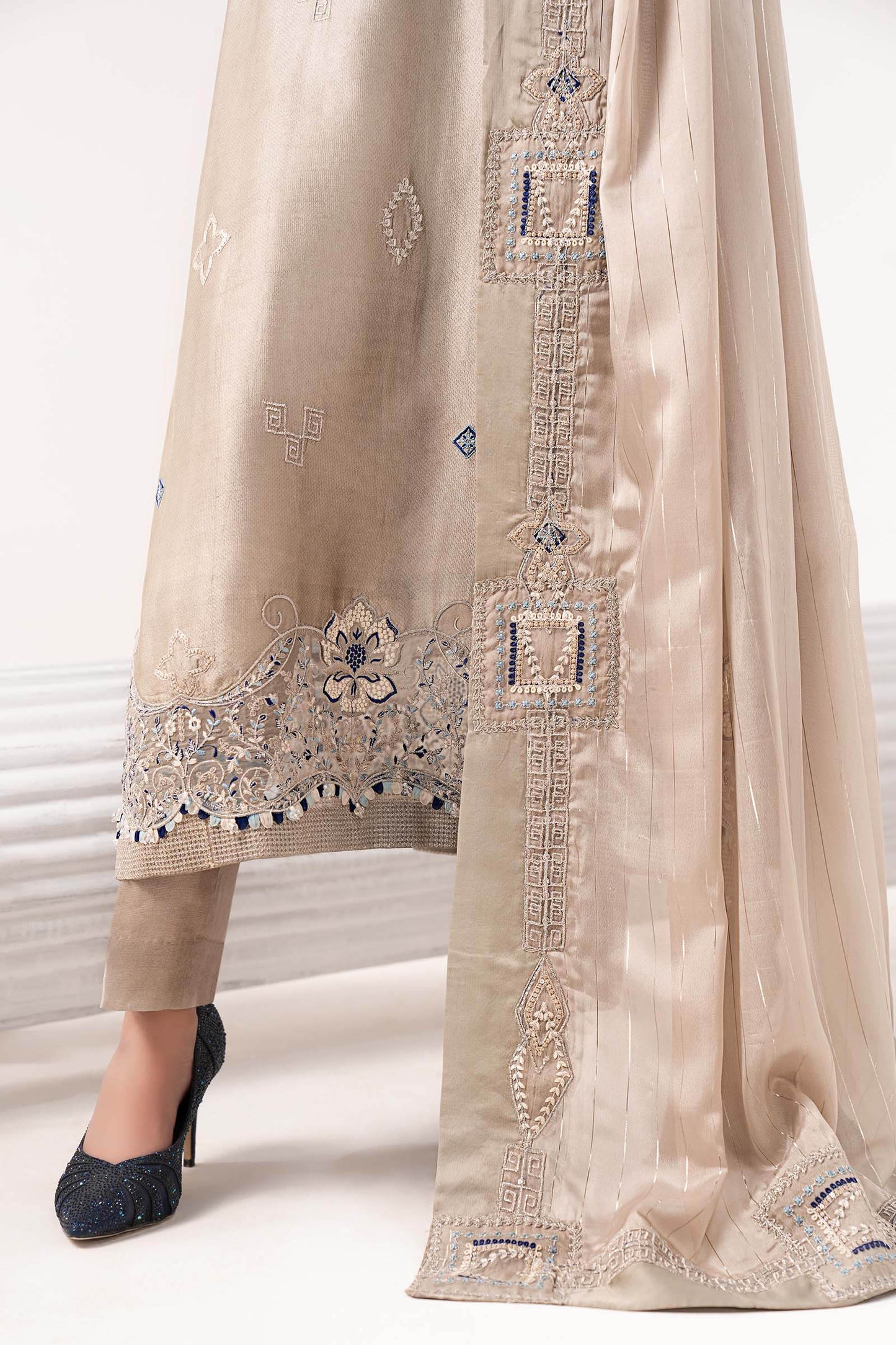 3 Piece Embroidered Self Tassel Silk Suit