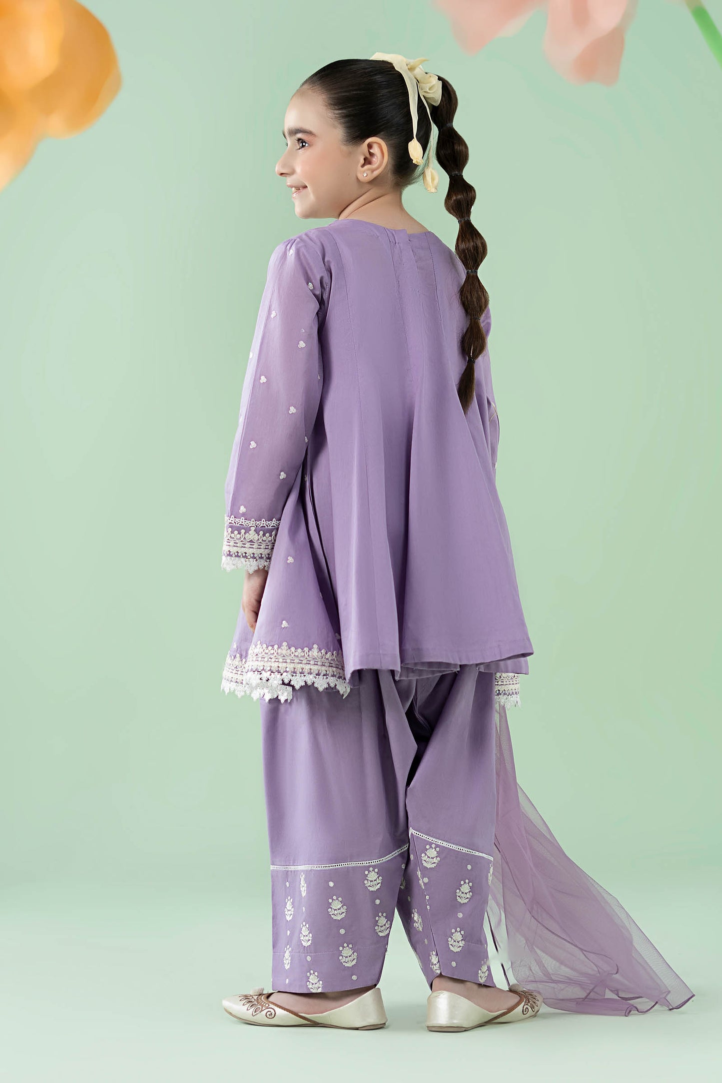 3 Piece Embroidered Lawn Suit