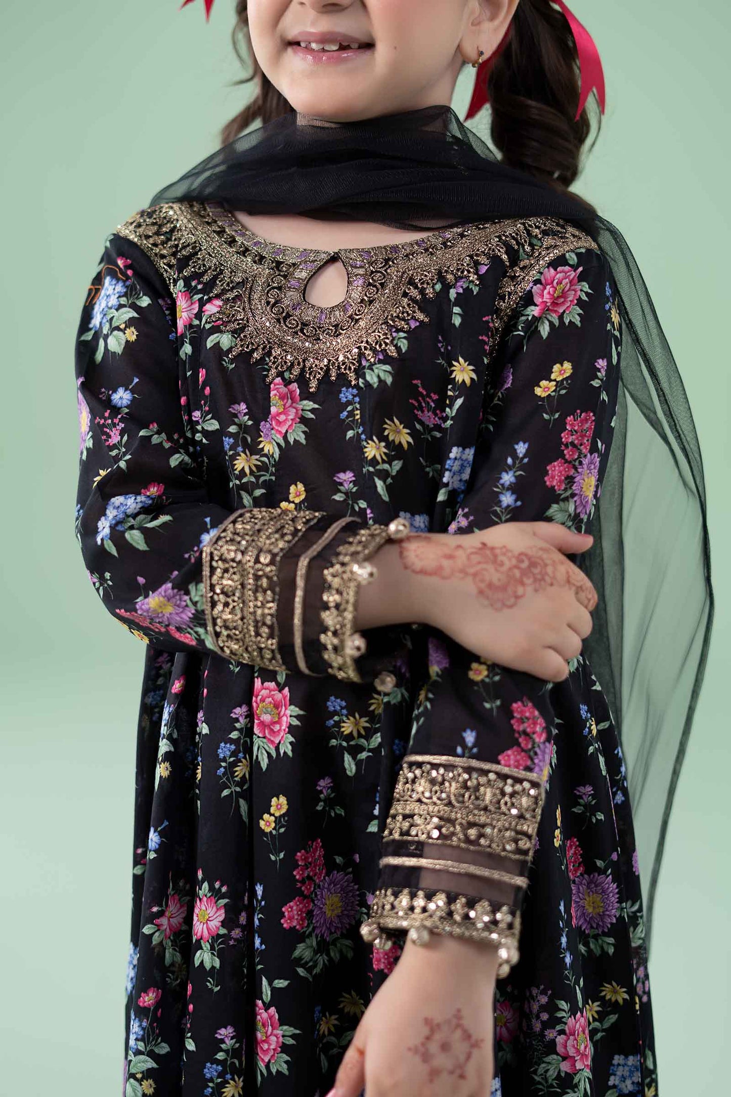3 Piece Embroidered Lawn Suit