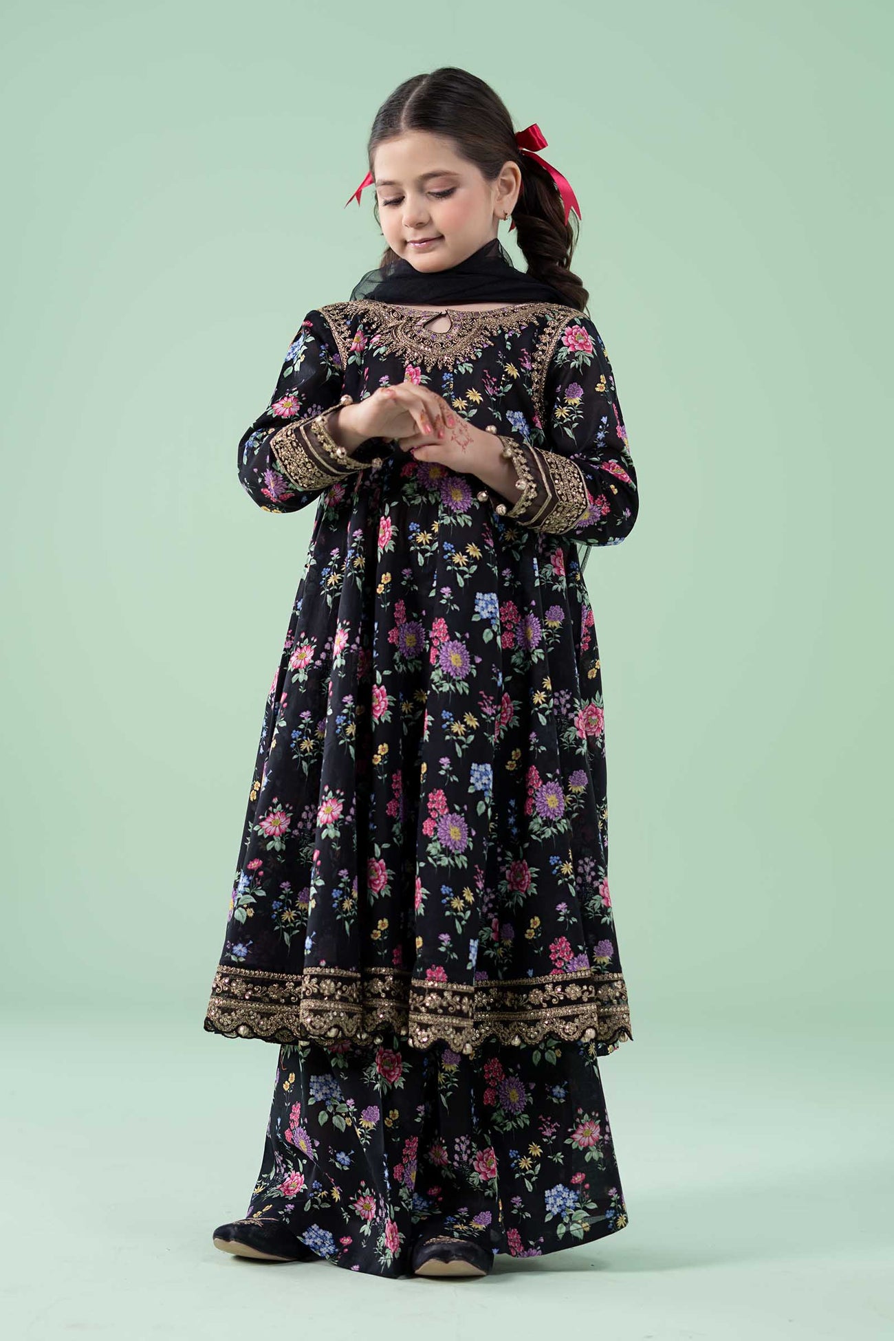 3 Piece Embroidered Lawn Suit