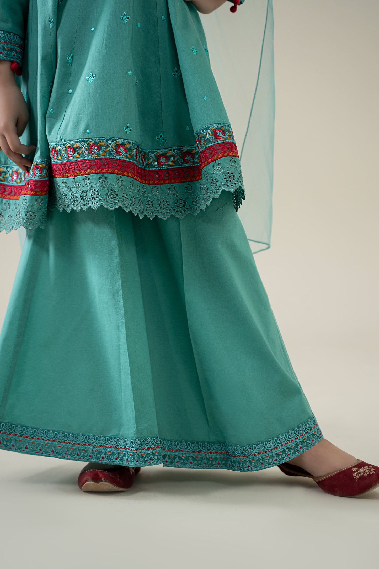 3 Piece Embroidered Lawn Suit