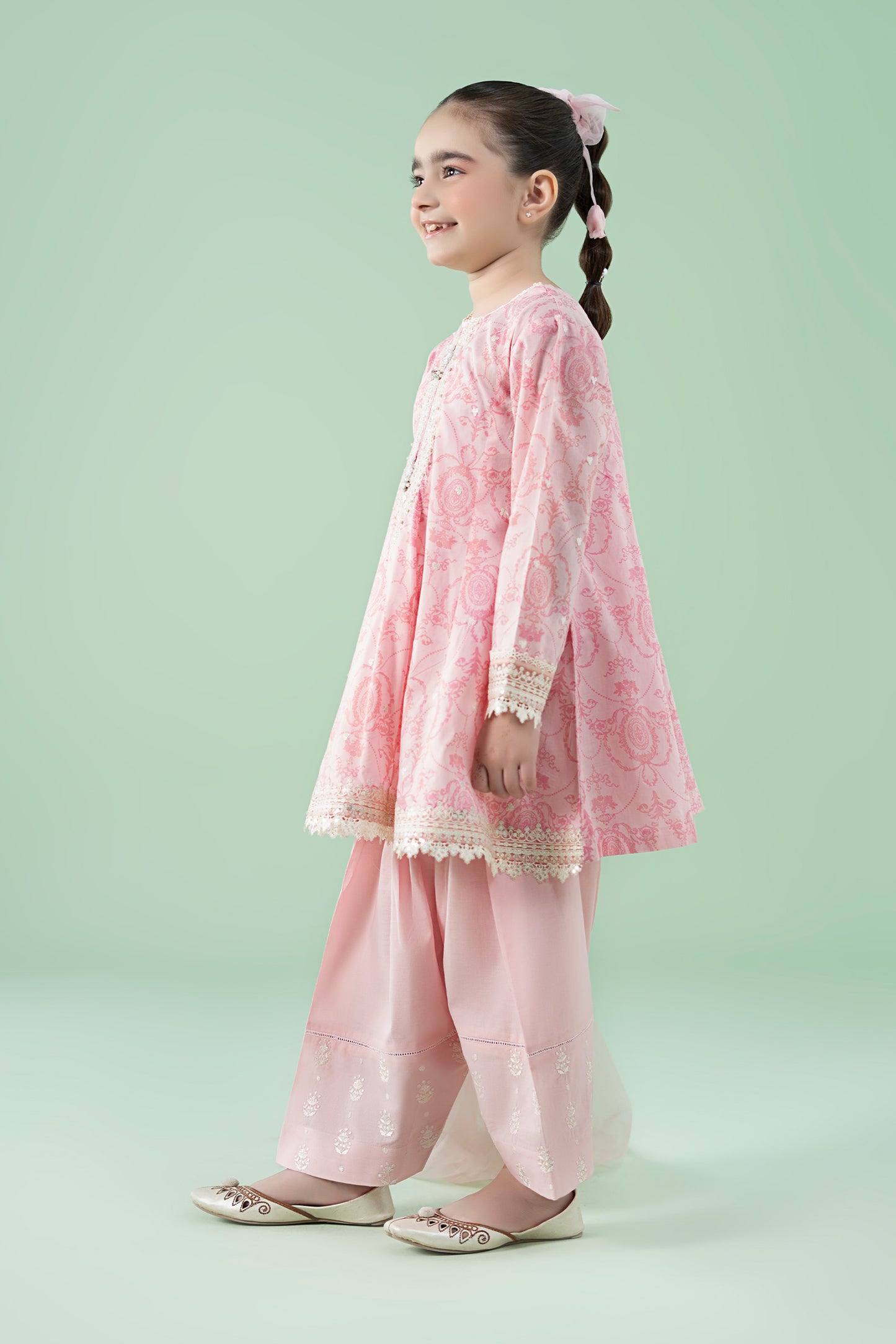 3 Piece Embroidered Lawn Suit