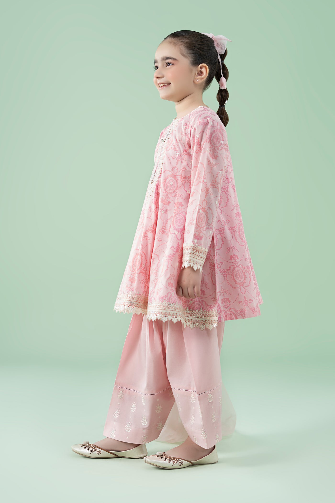 3 Piece Embroidered Lawn Suit | MKD-EA25-07