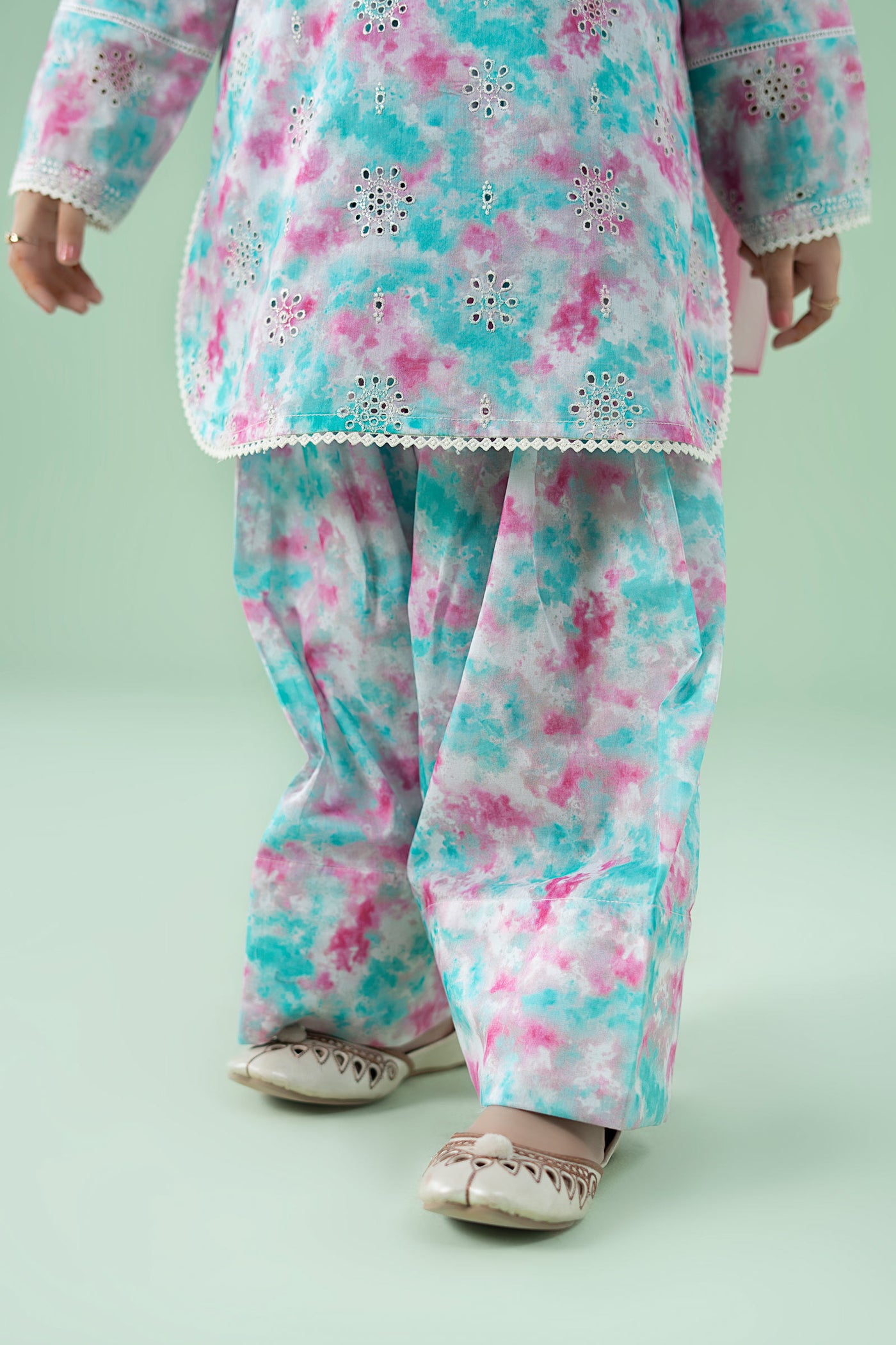 3 Piece Embroidered Lawn Suit | MKD-EA25-13