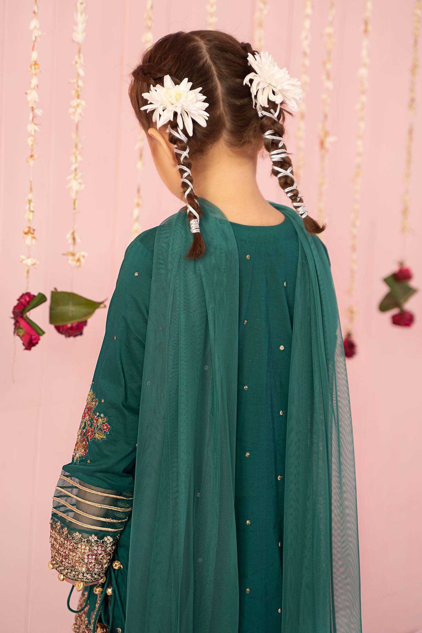 3 Piece Embroidered Lawn Suit