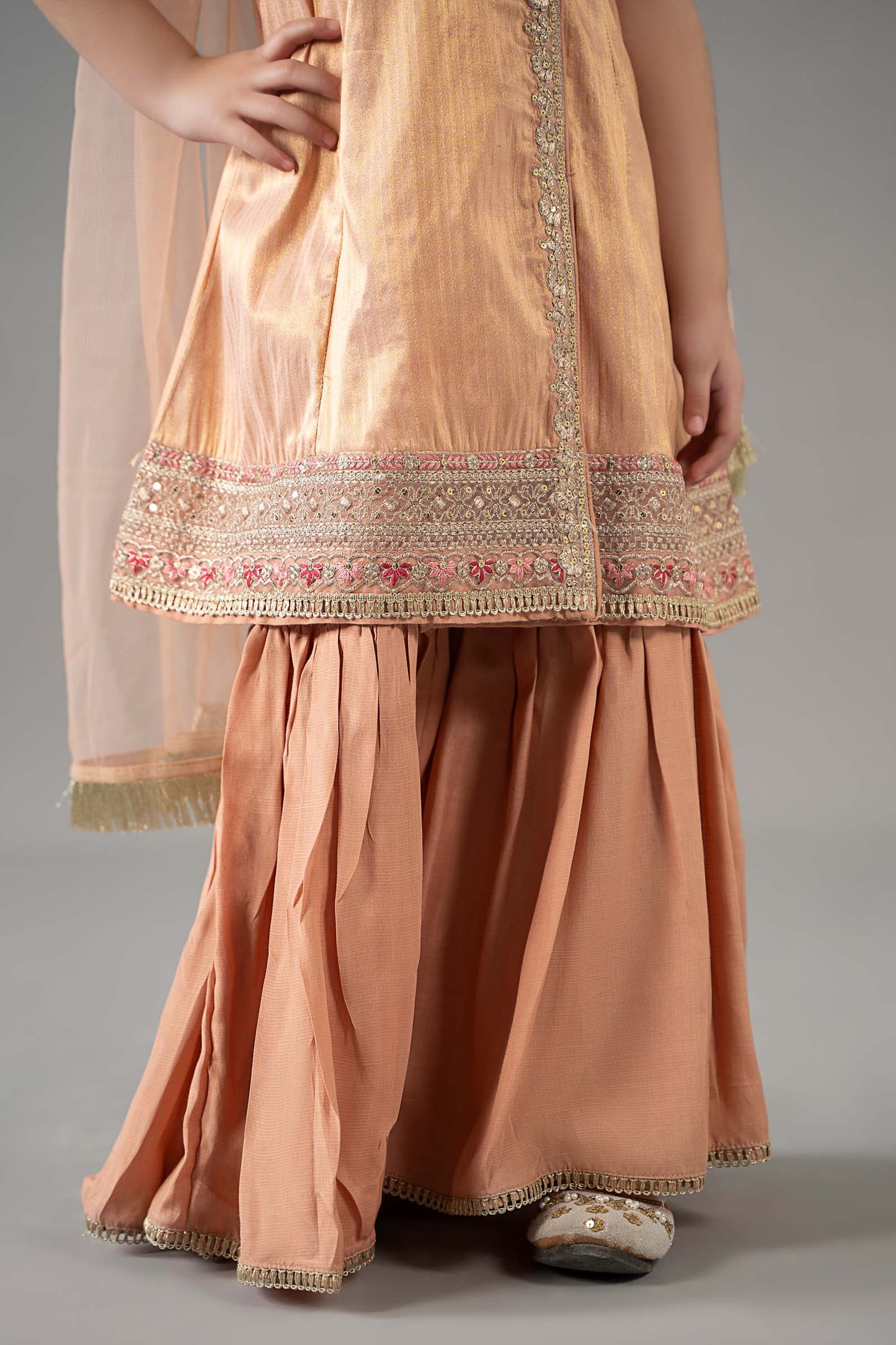 3 Piece Embroidered Cotton Staple Zari Suit