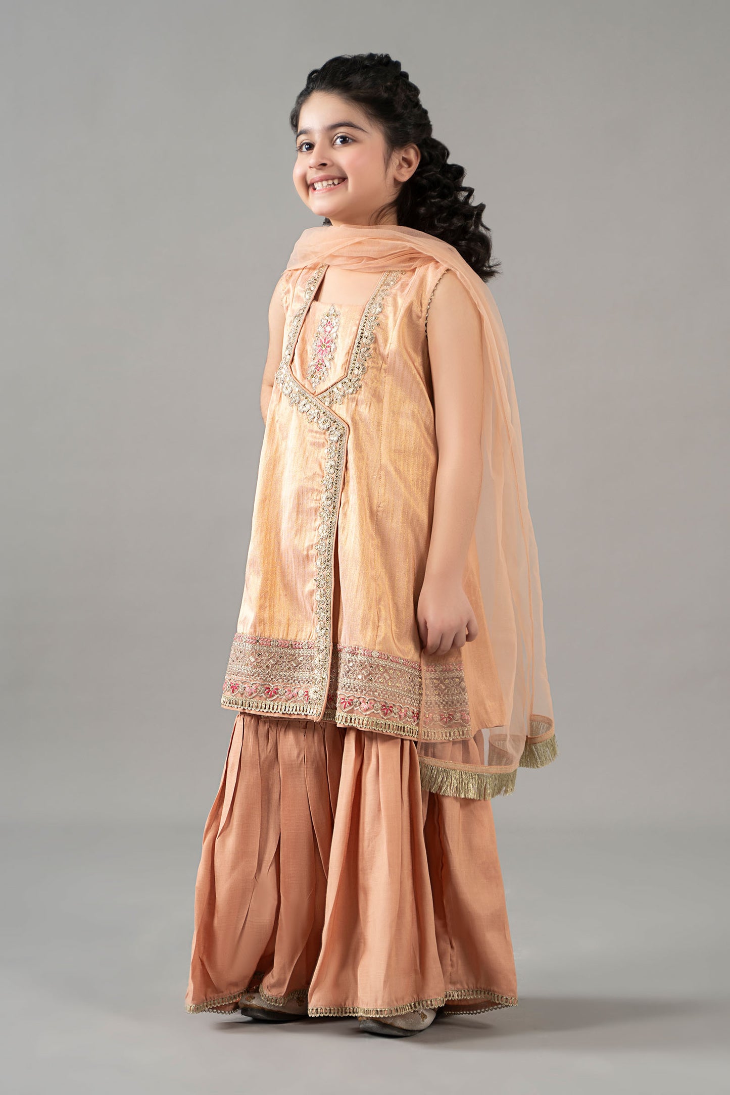 3 Piece Embroidered Cotton Staple Zari Suit