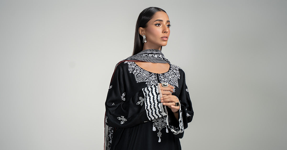 3 Piece Dyed Lawn Suit