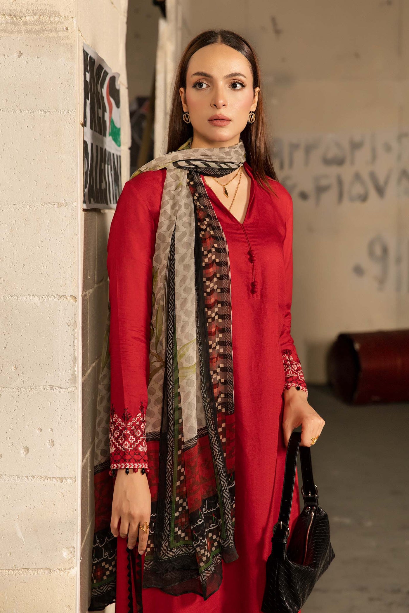 3 Piece Dyed Lawn Suit