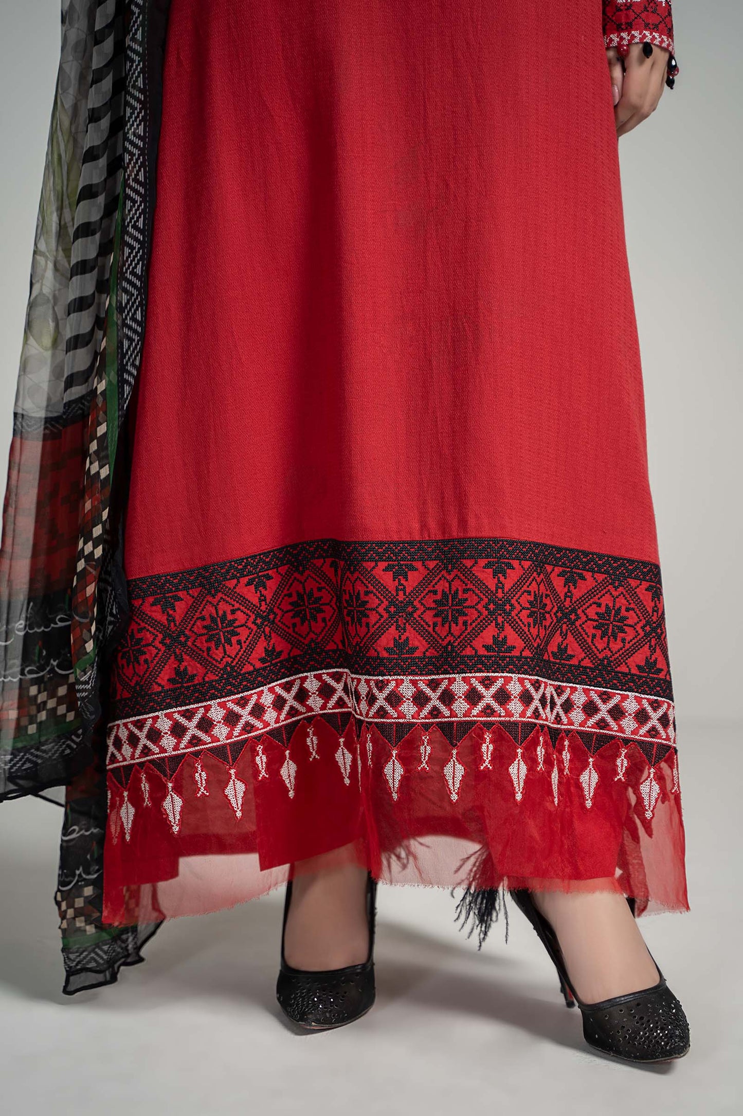 3 Piece Dyed Lawn Suit