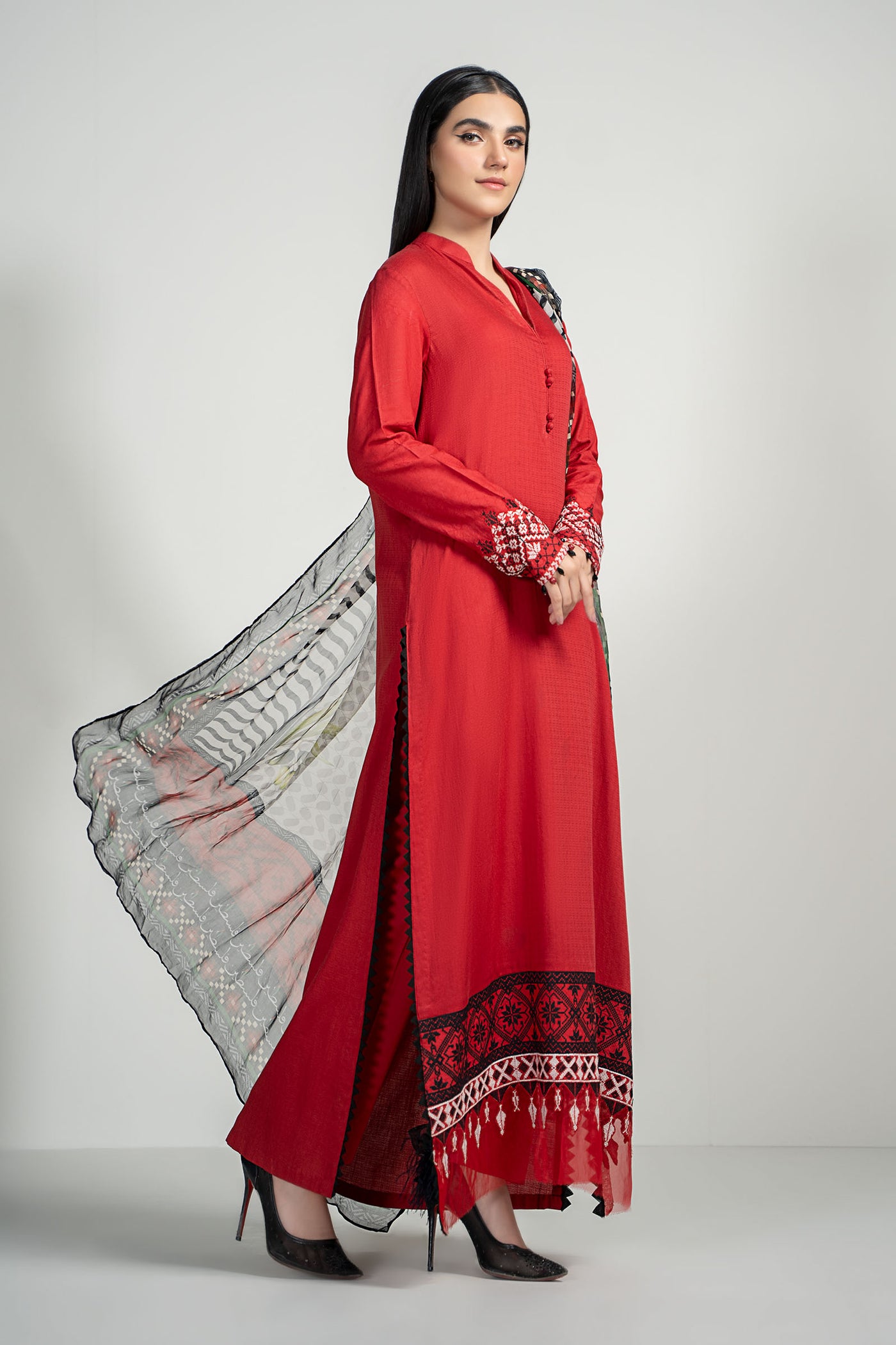 3 Piece Dyed Lawn Suit