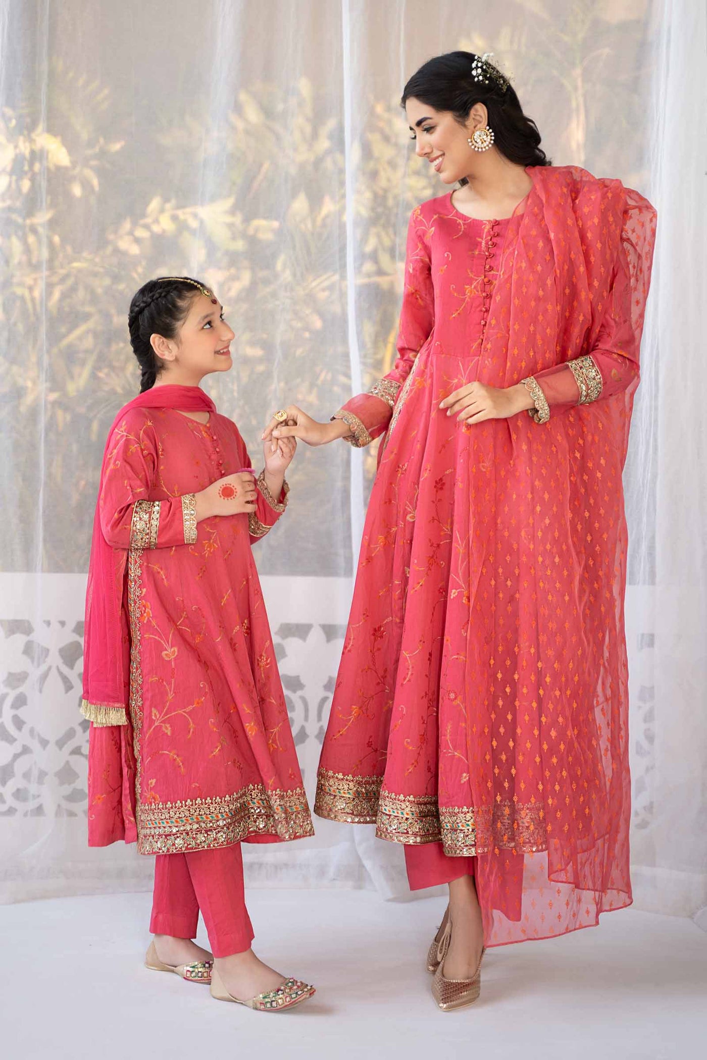 3 Piece Embroidered Jacquard Broshia Suit