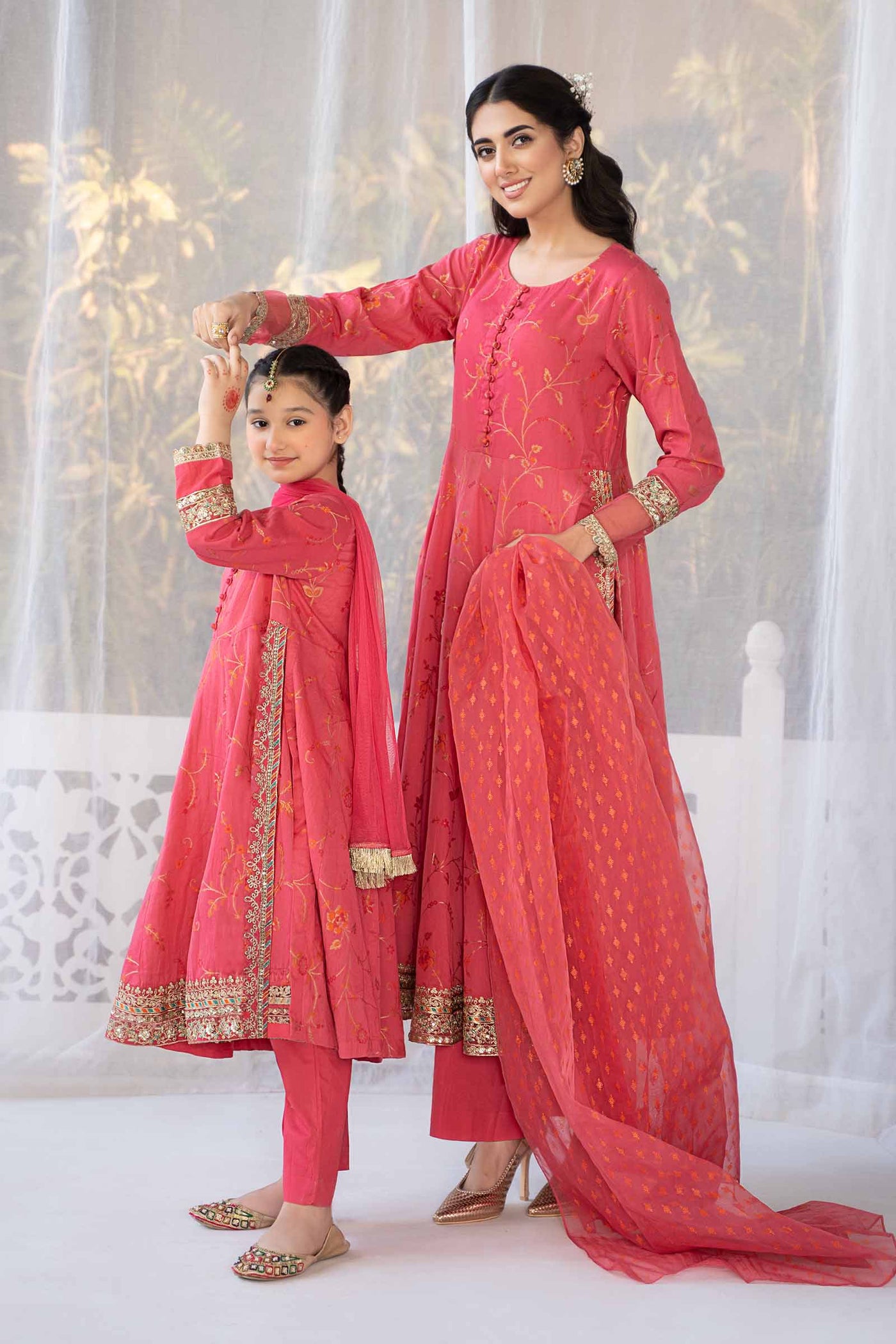 3 Piece Embroidered Jacquard Broshia Suit