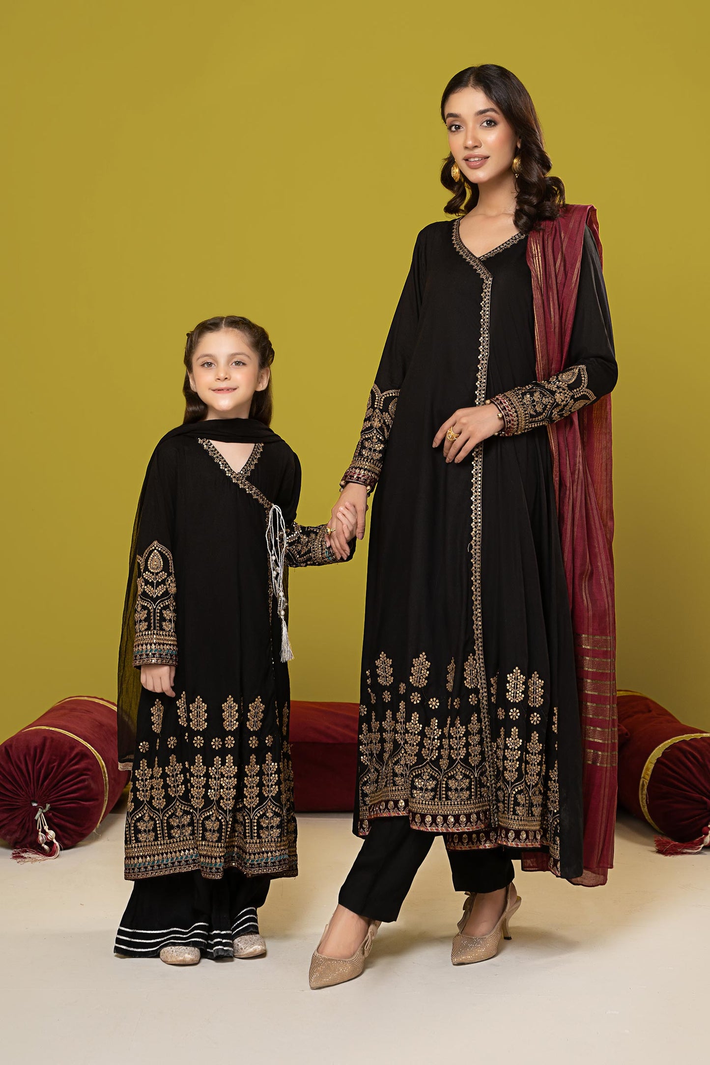 Suit Black MKD-W23-07