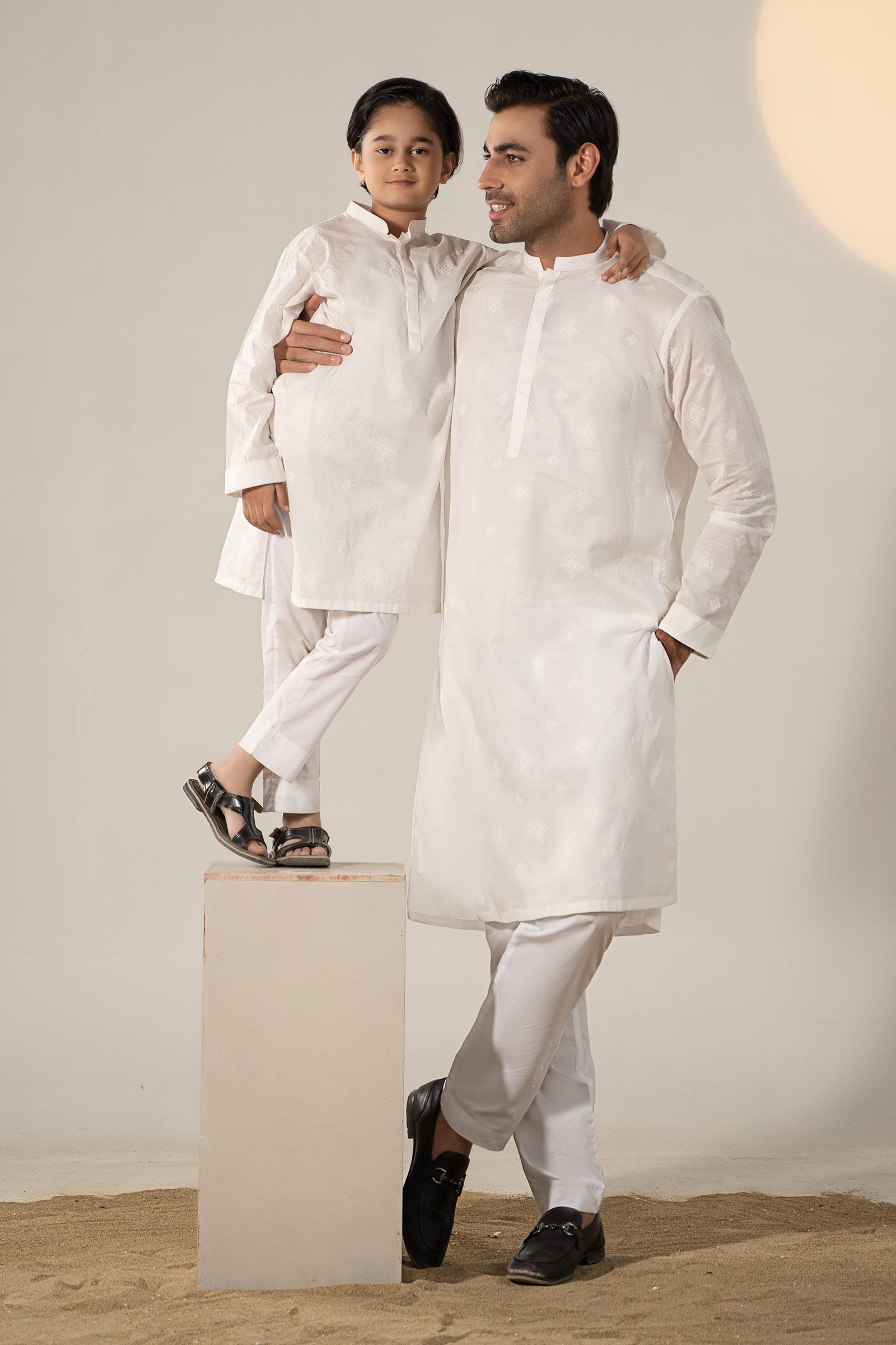 Embroidered Cotton Kurta
