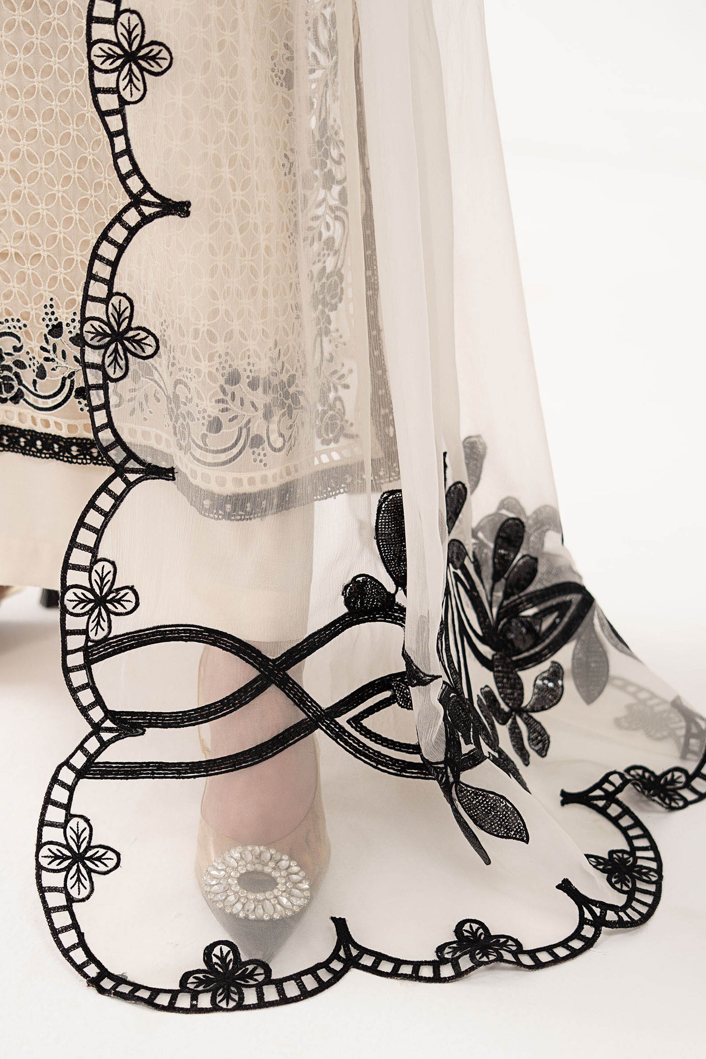 3 Piece Embroidered Chiffon Suit
