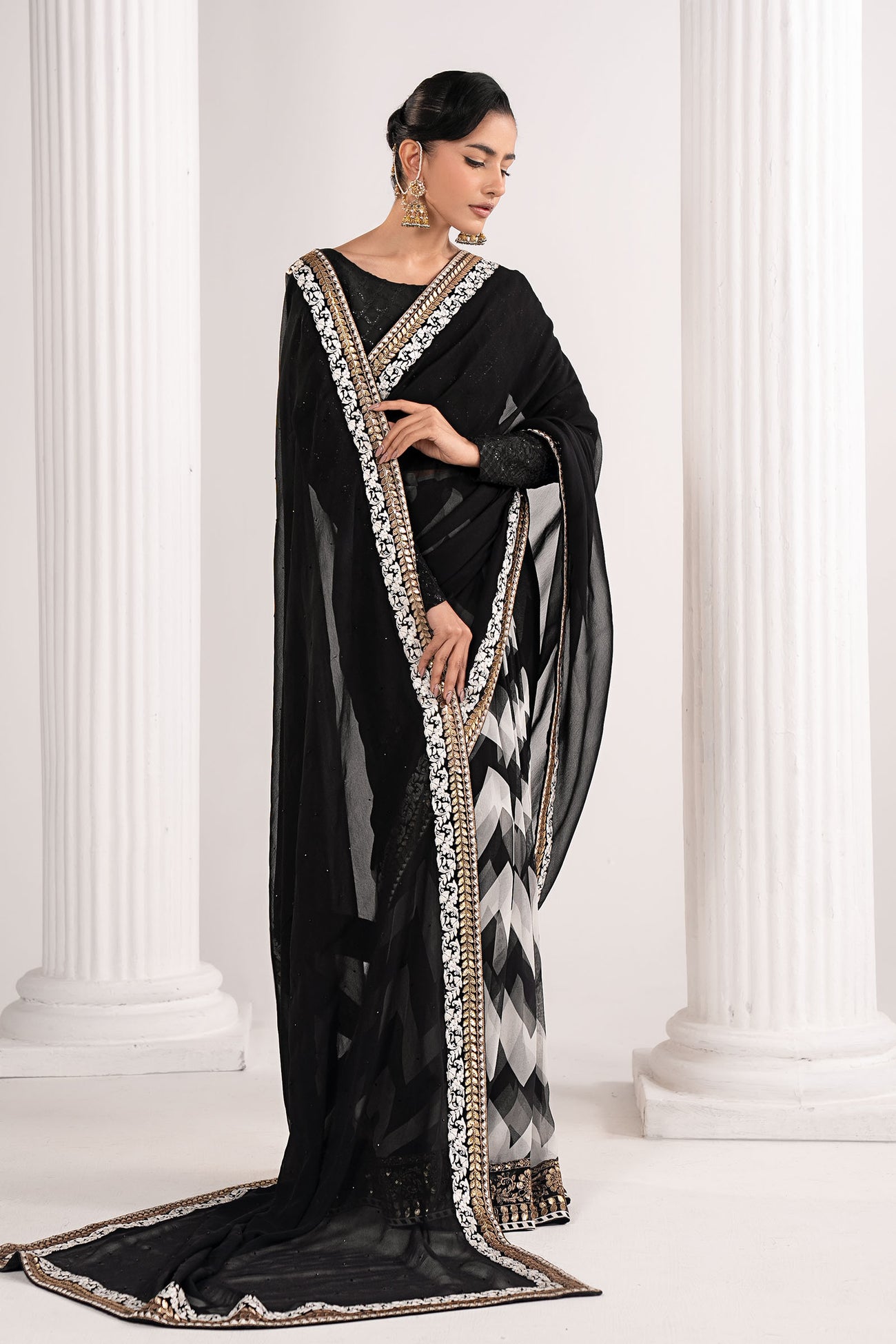 Embroidered Chiffon Saree