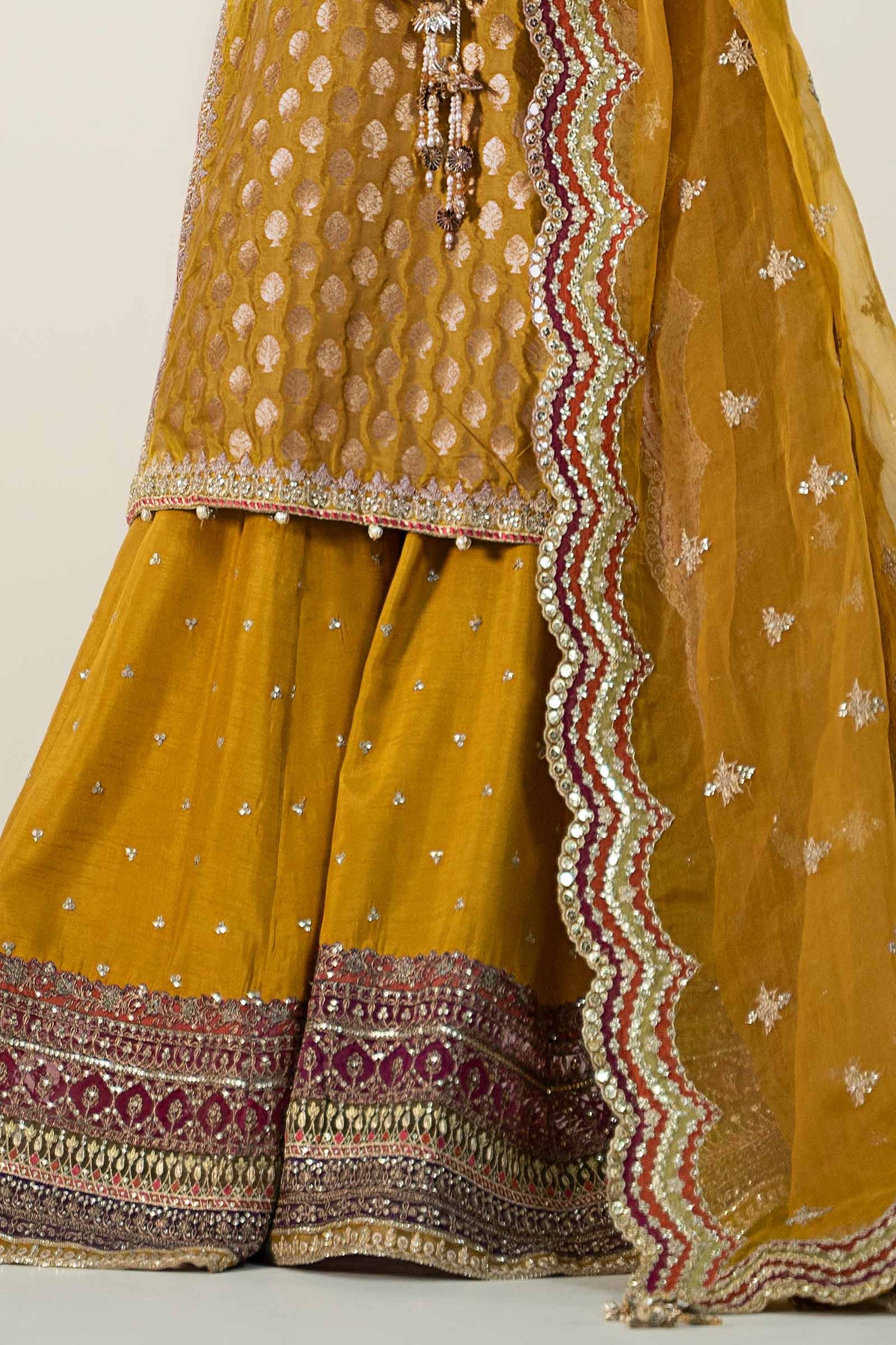 3 Piece Embroidered Jacquard Suit