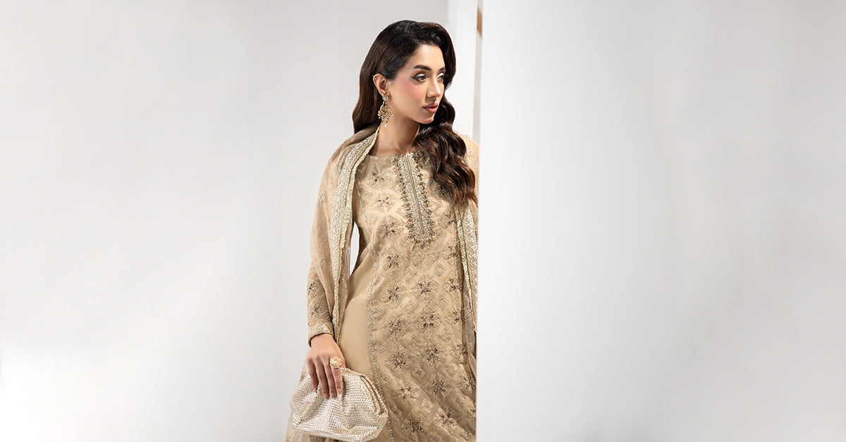 3 Piece Embroidered Organza Suit