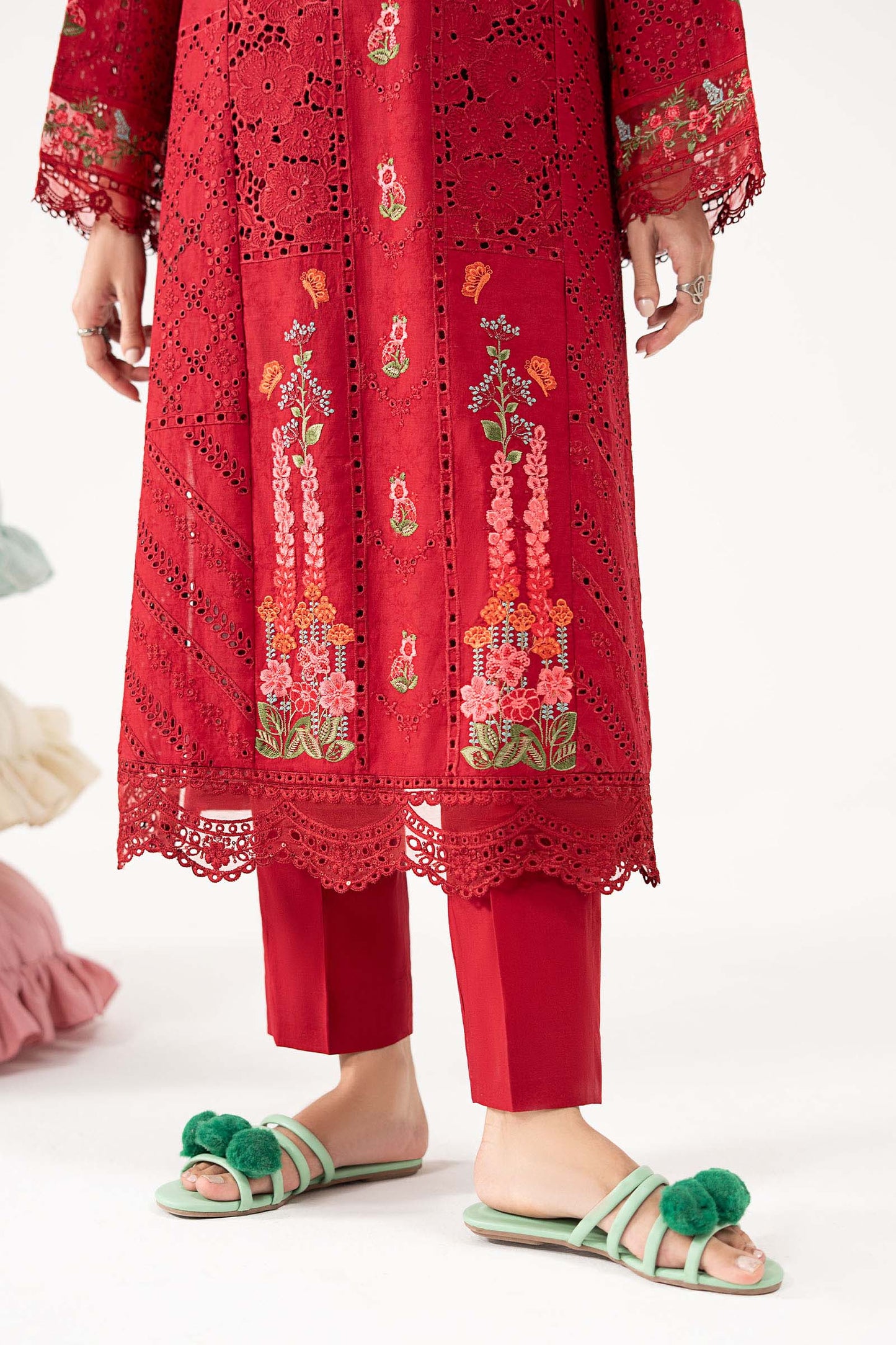 2 Piece Embroidered Brochia Suit