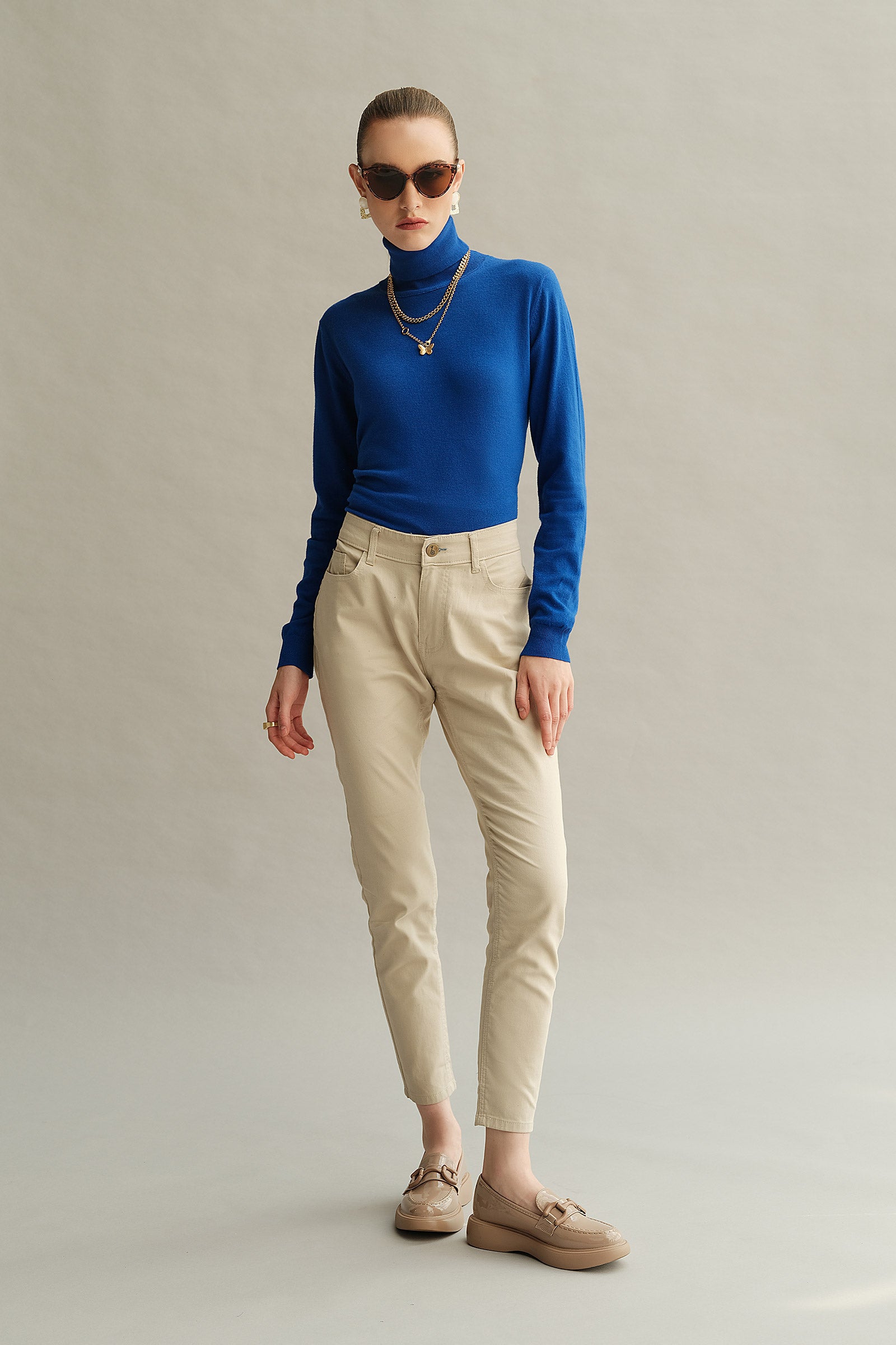 Turtle Neck Sweater (Free Size)