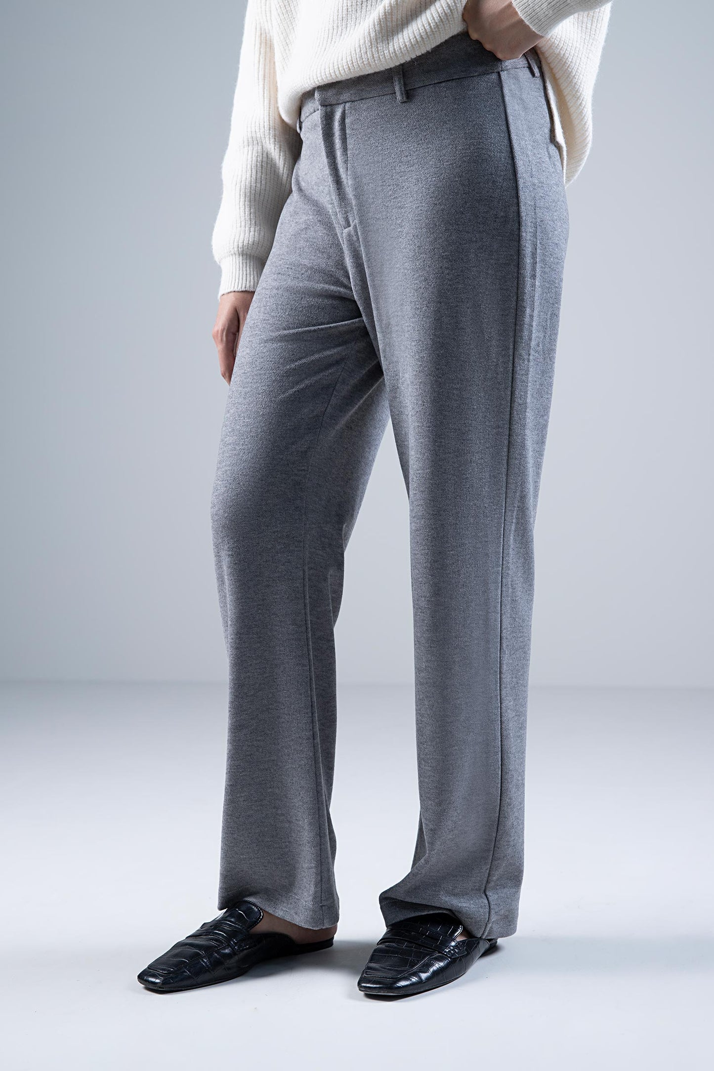 Relaxed Straight Pants