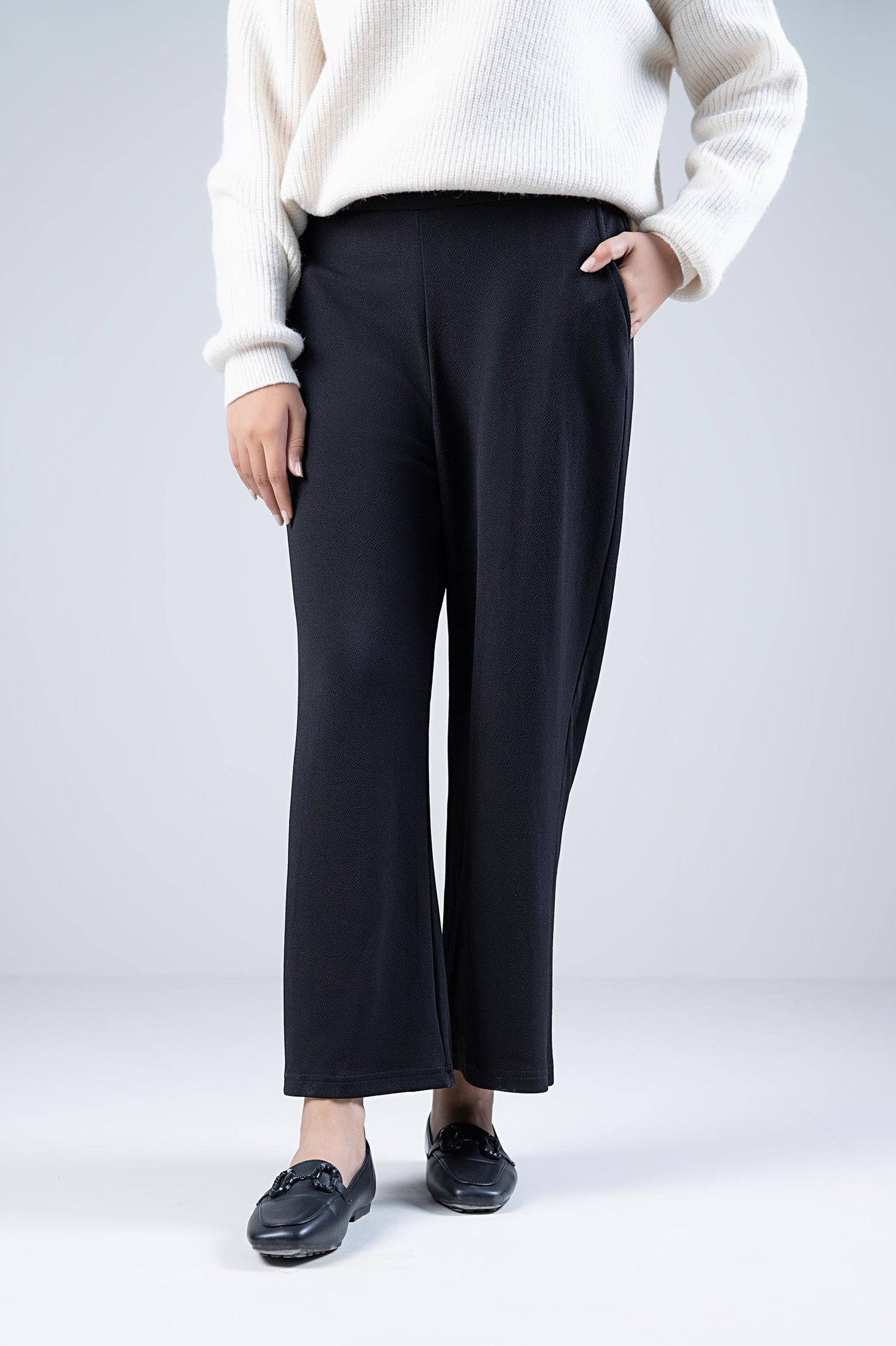 Cropped Wide Leg Pants