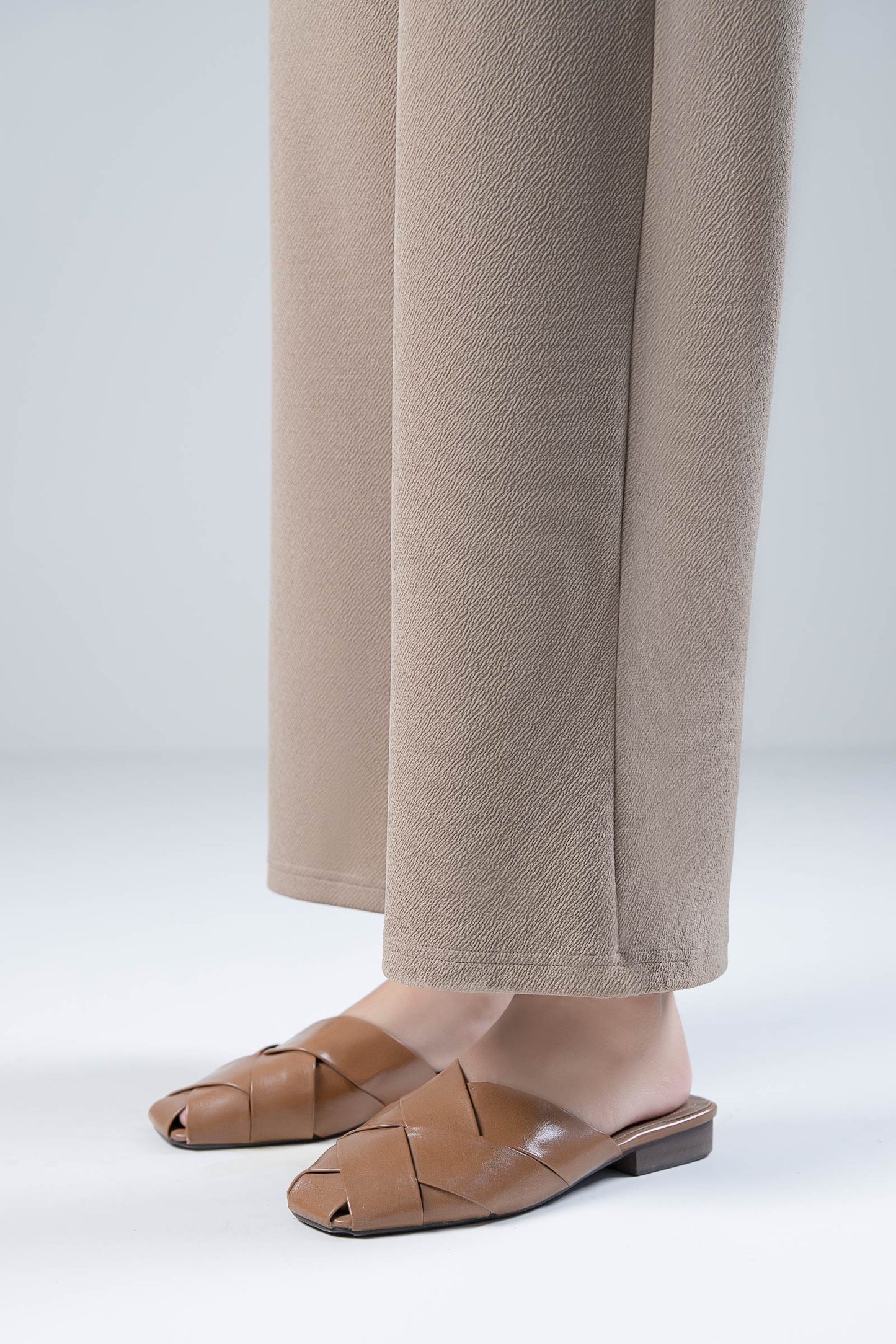 Cropped Wide Leg Pants