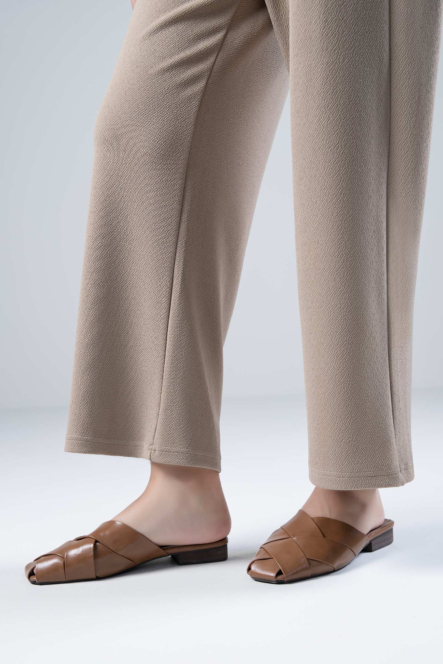 Cropped Wide Leg Pants