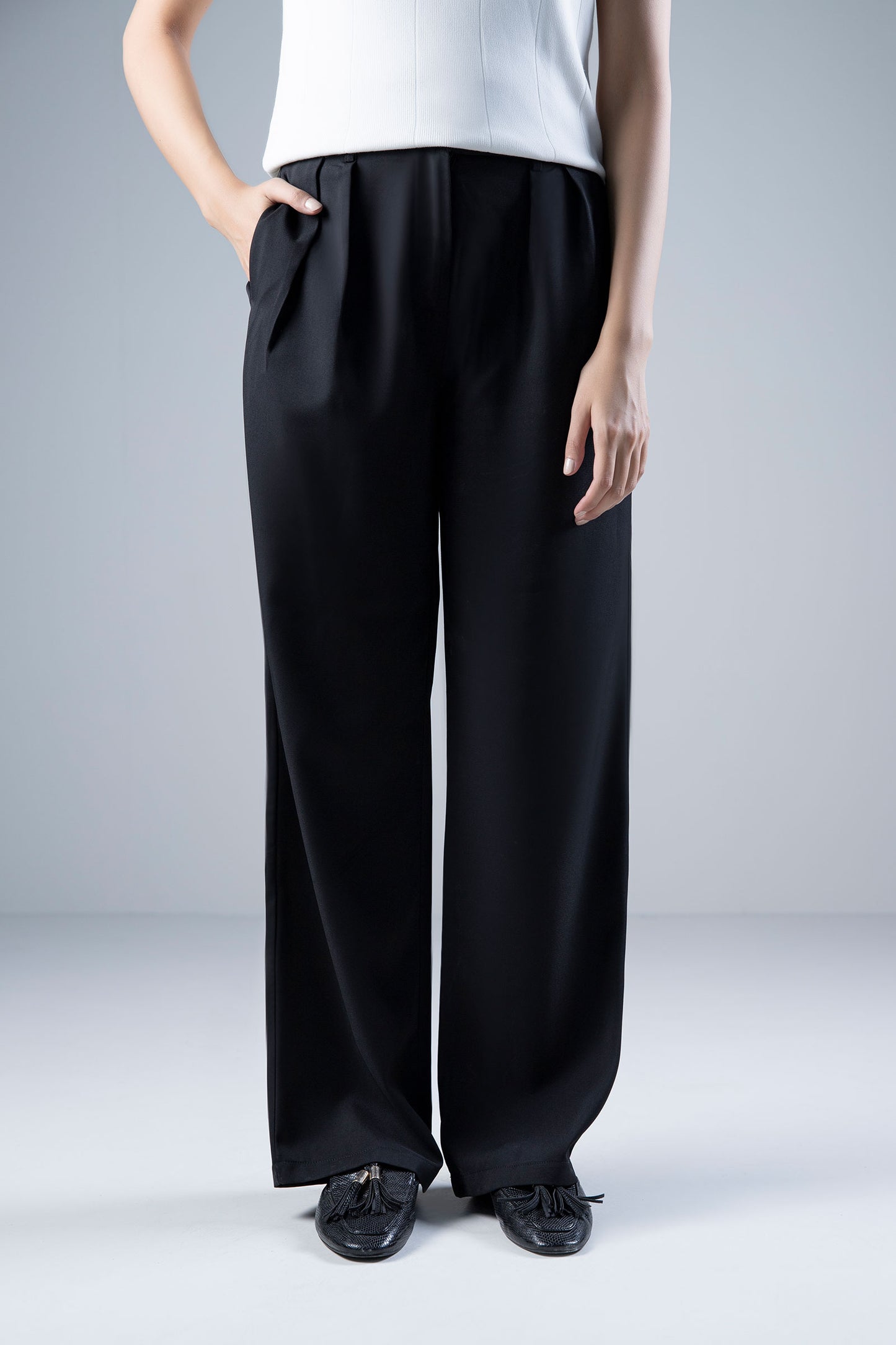 Wide Leg Tailored Pants