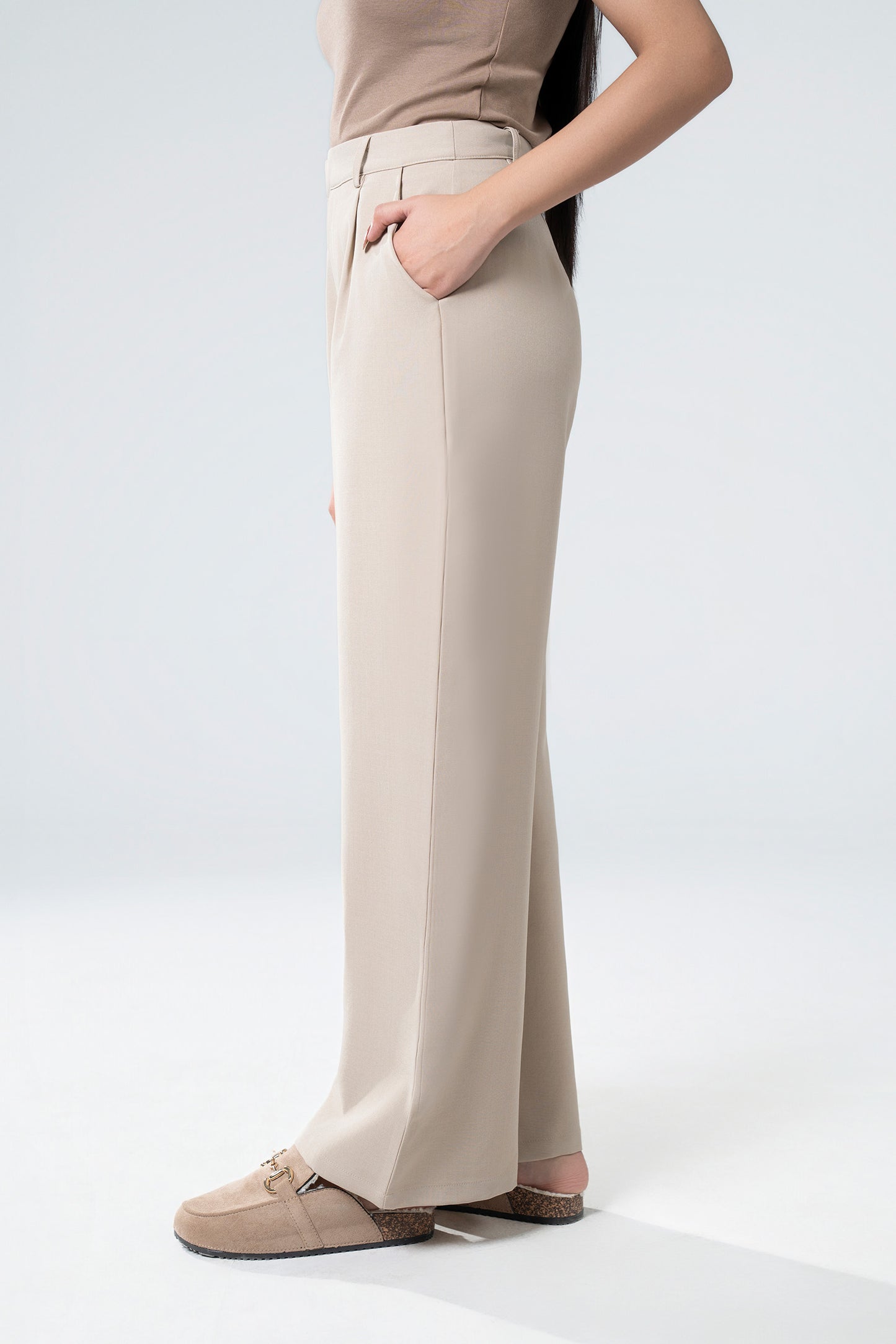 Relaxed Wide Leg Pants