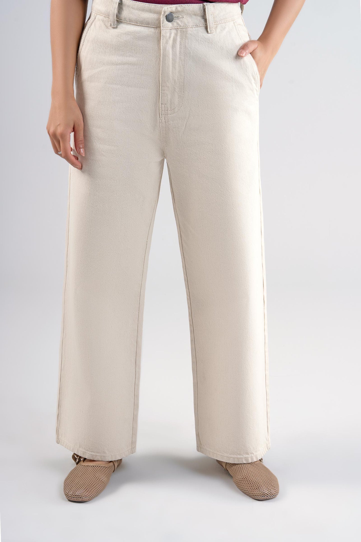 Cropped Wide-Leg Jeans