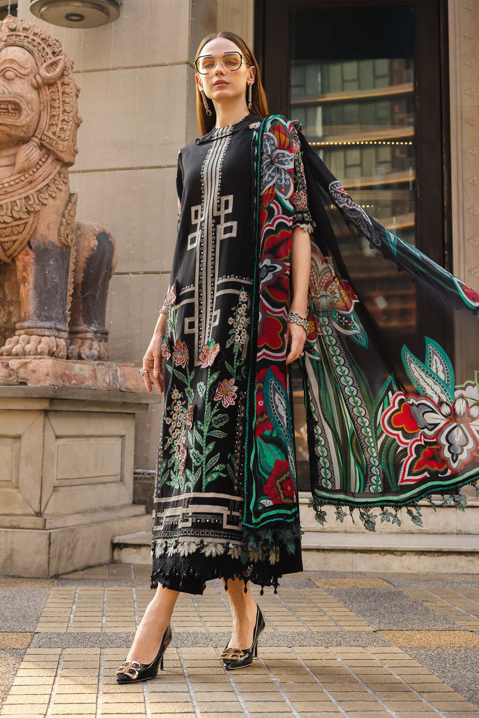 Video preview - 3 Piece Unstitched Embroidered Jacquard Lawn Suit