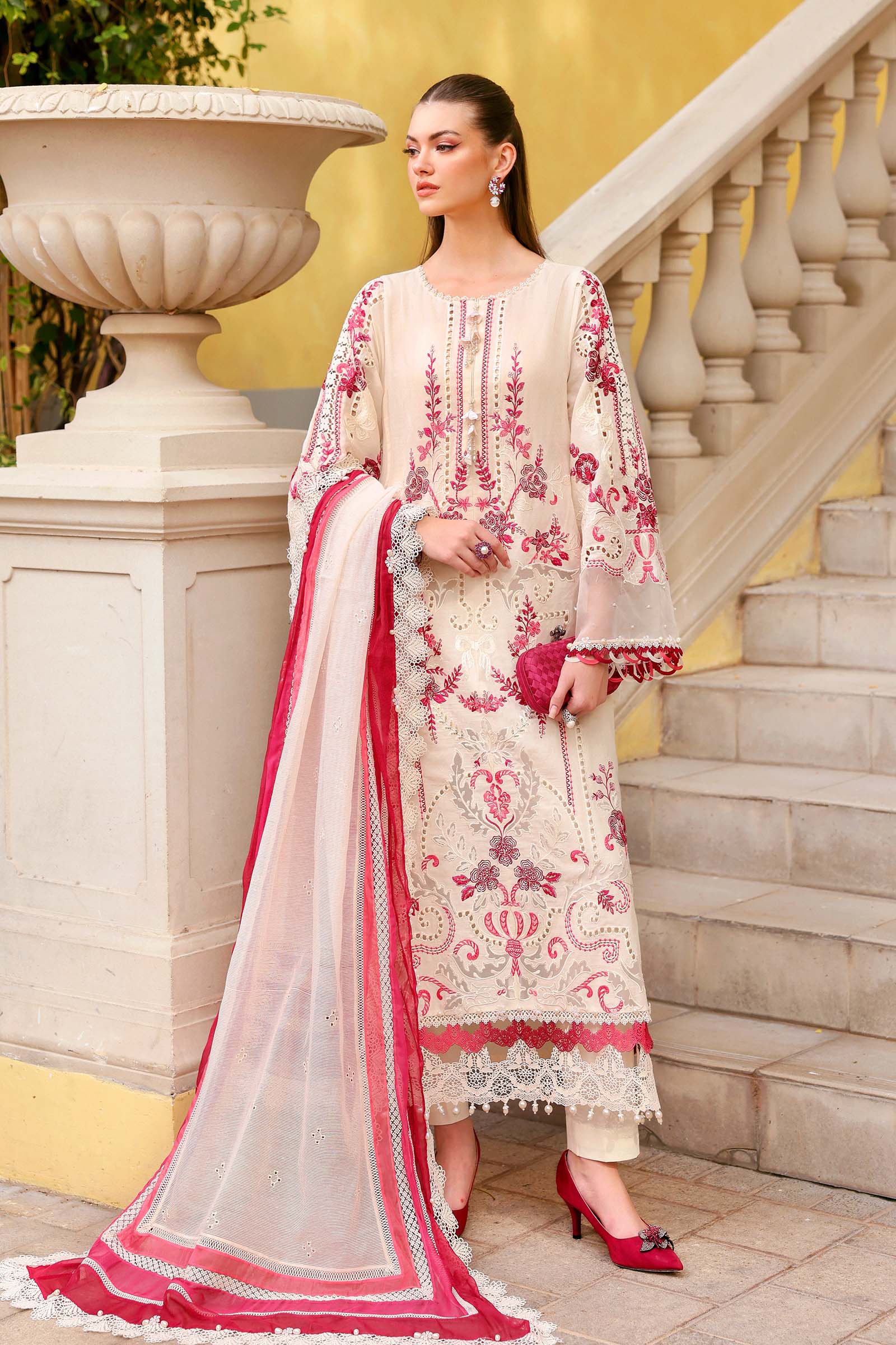 Video preview - 3 Piece Unstitched Embroidered Jacquard Lawn Suit