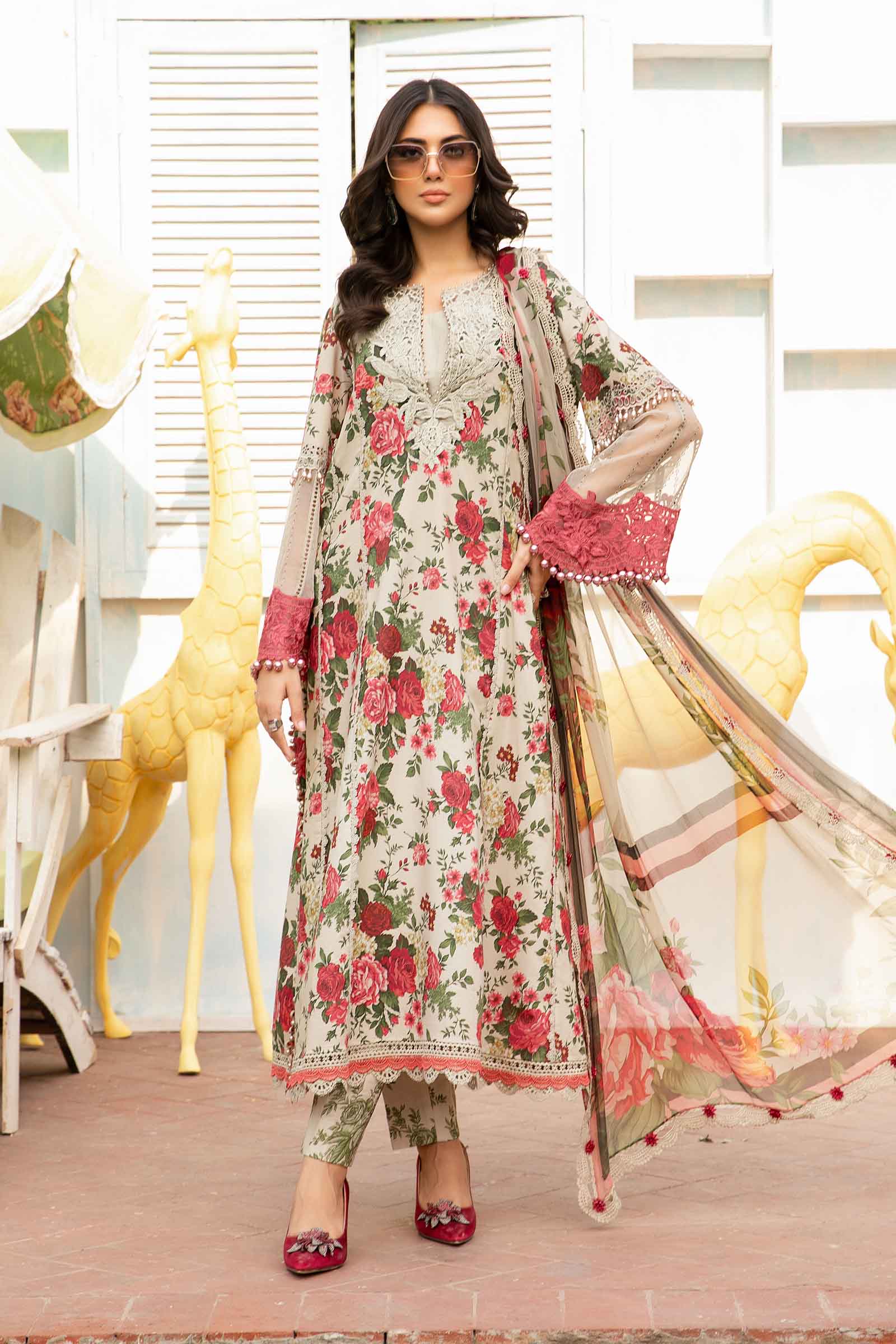 Video preview - 3 Piece Unstitched Printed Suit | MPT-2204-B