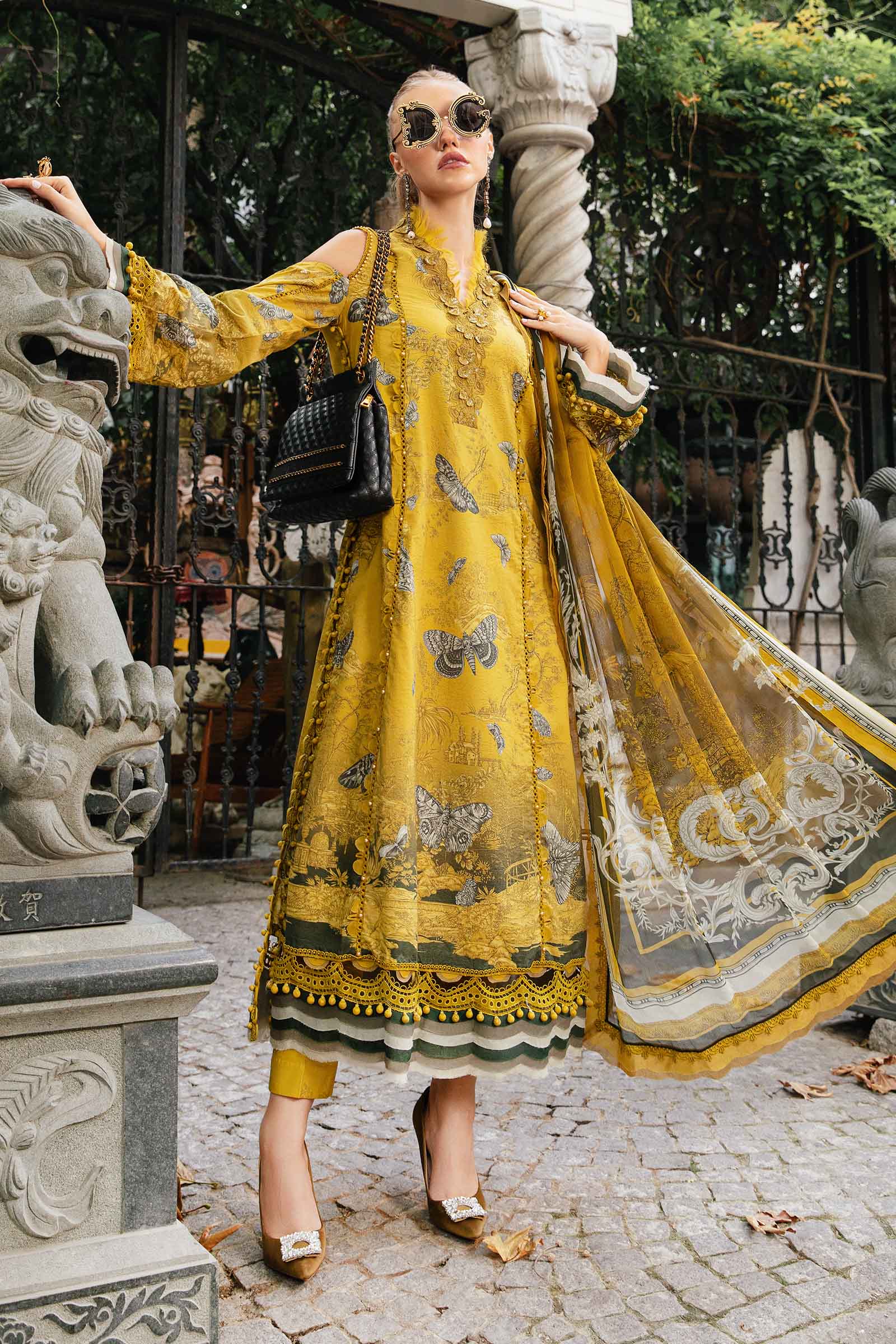 Video preview - 3 Piece Unstitched Printed Cambric Suit | MPT-2308-B