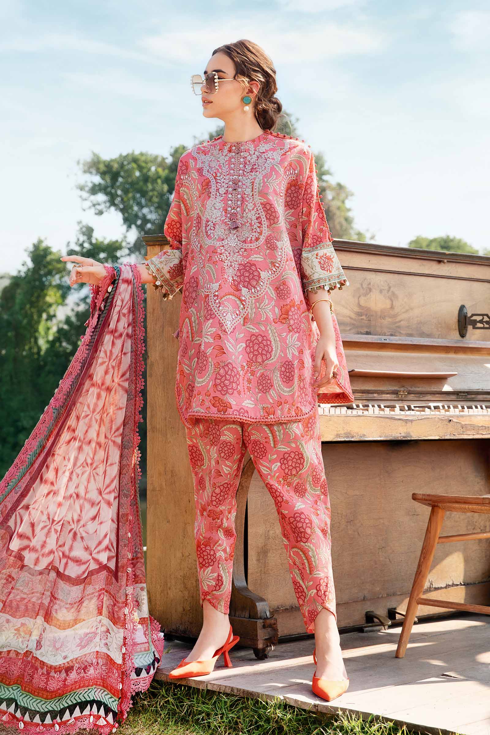 Video preview - 3 Piece Unstitched Printed Lawn Suit | MPT-2513-A