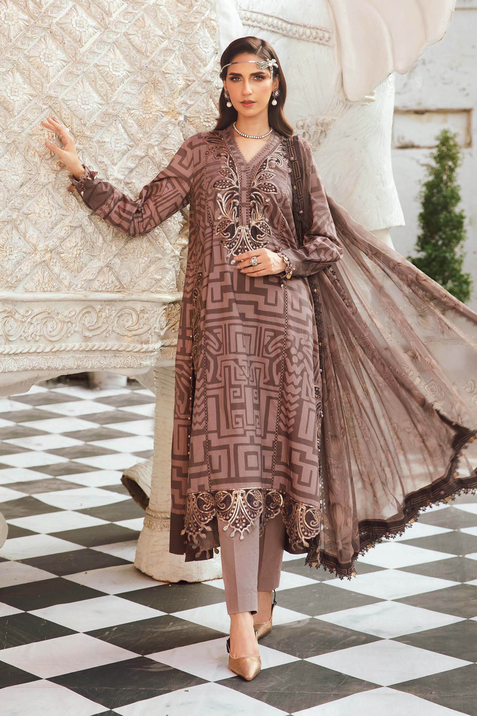 Video preview - 3 Piece Unstitched Embroidered Cambric Suit | MPT-2703-B