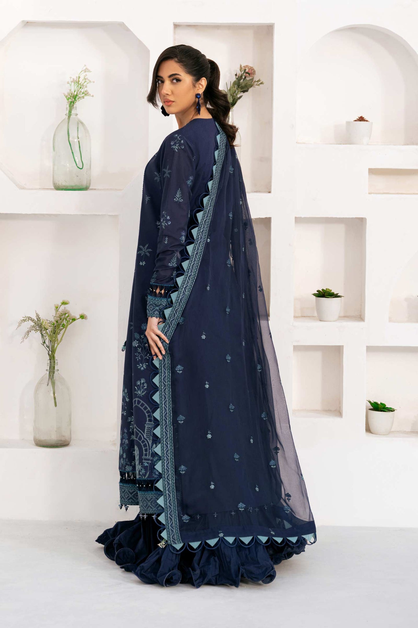 M.Luxe Unstitched | LF-602A