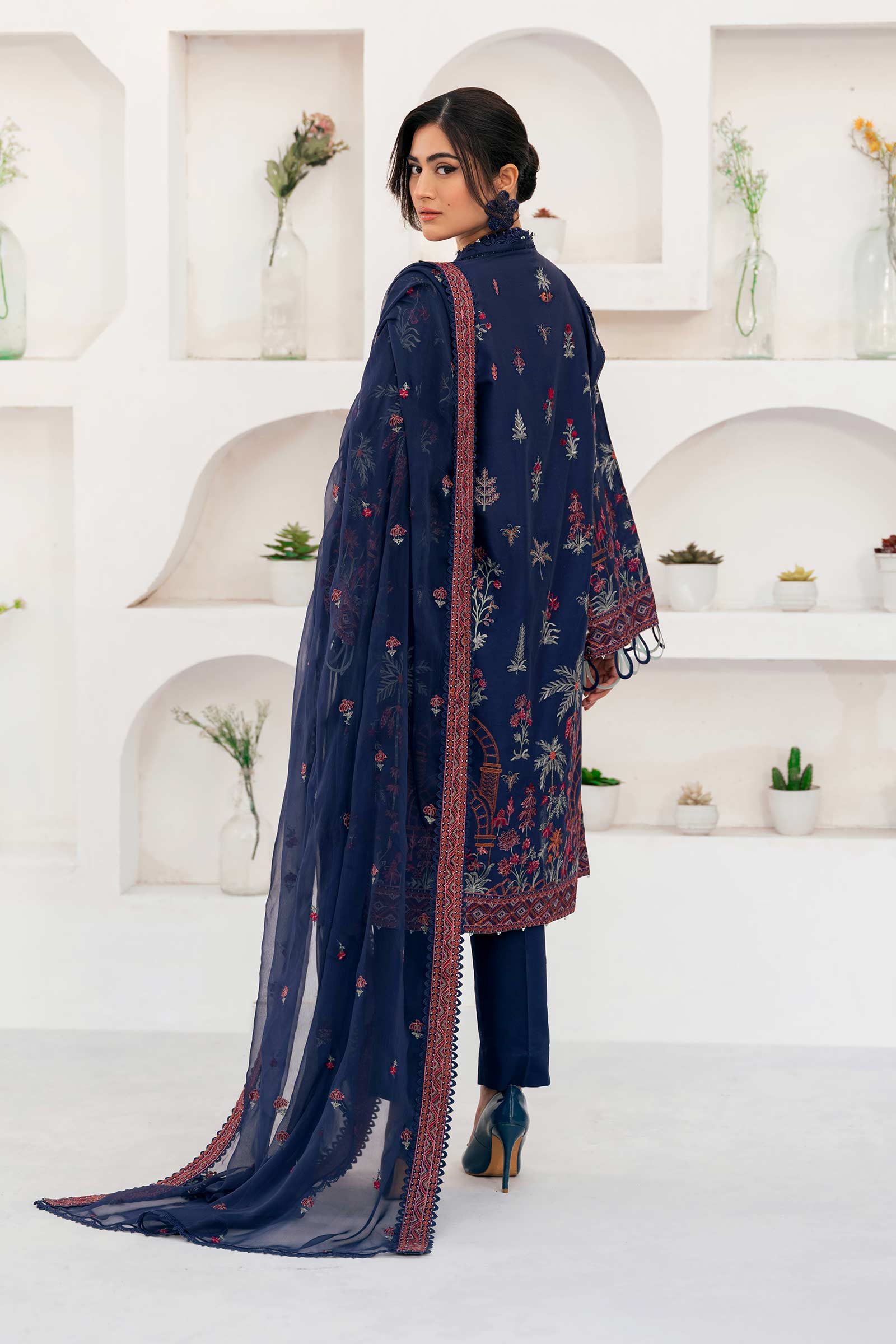 M.Luxe Unstitched | LF-602B