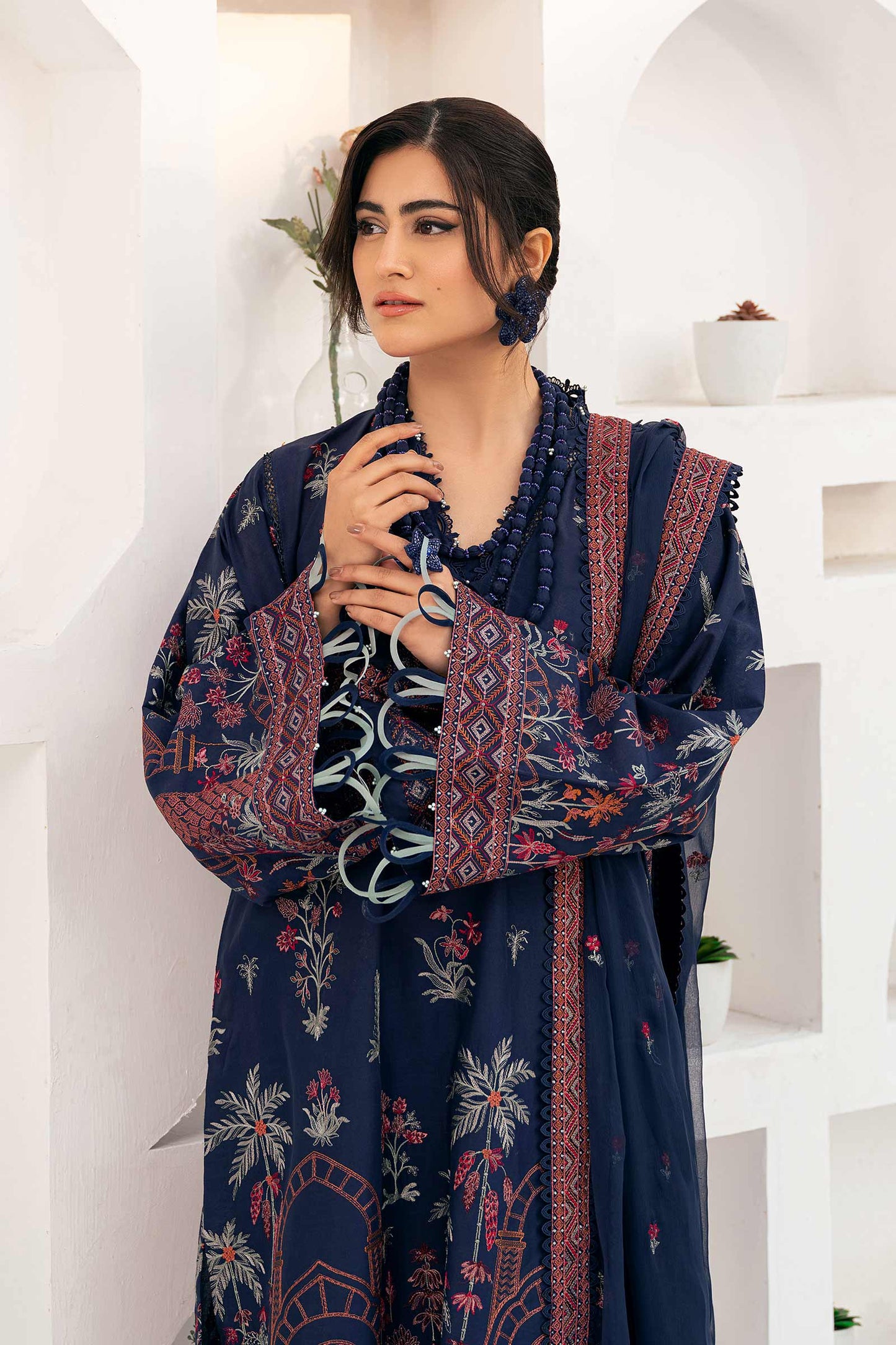 M.Luxe Unstitched | LF-602B