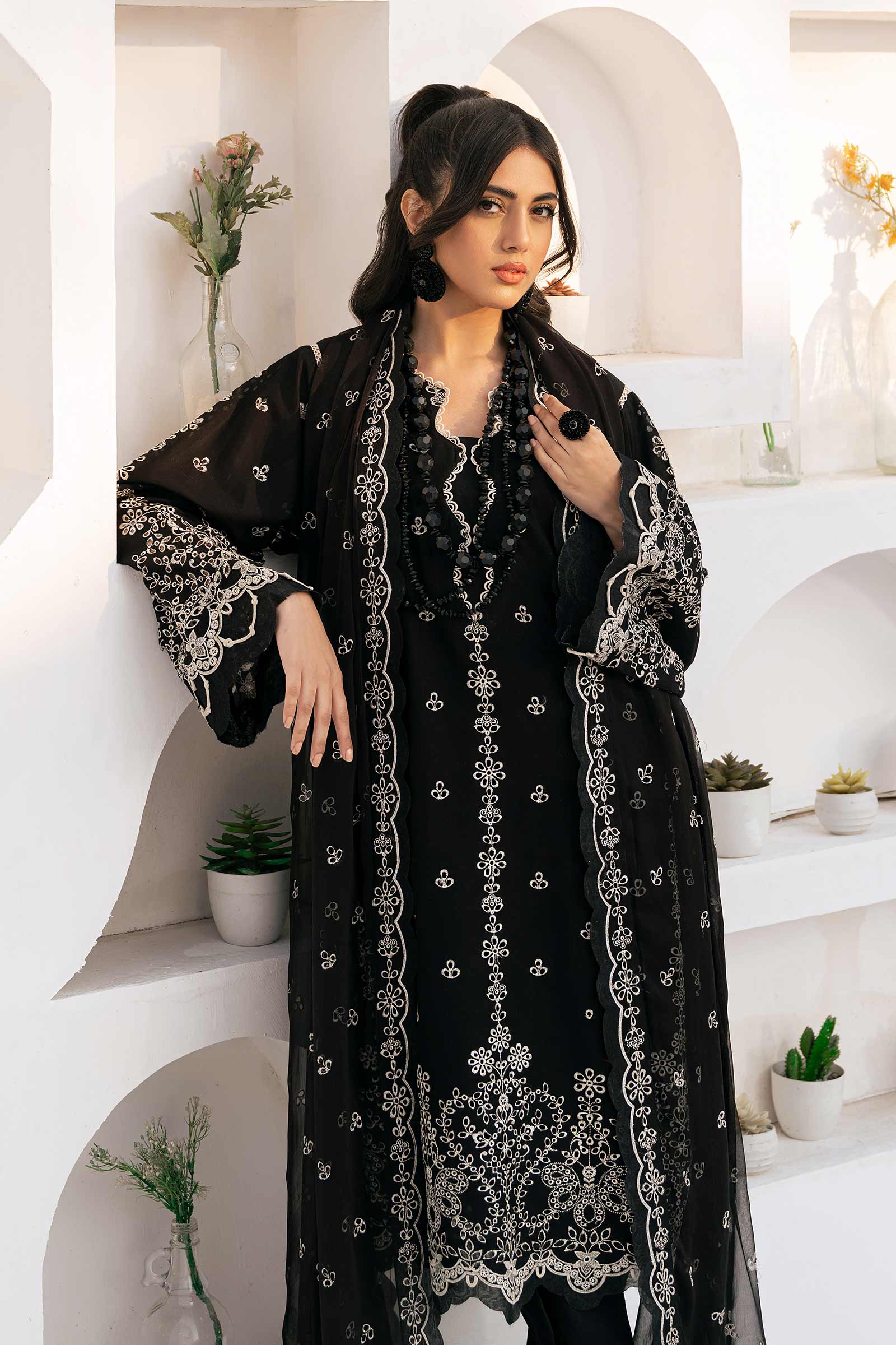 M.Luxe Unstitched | LF-610
