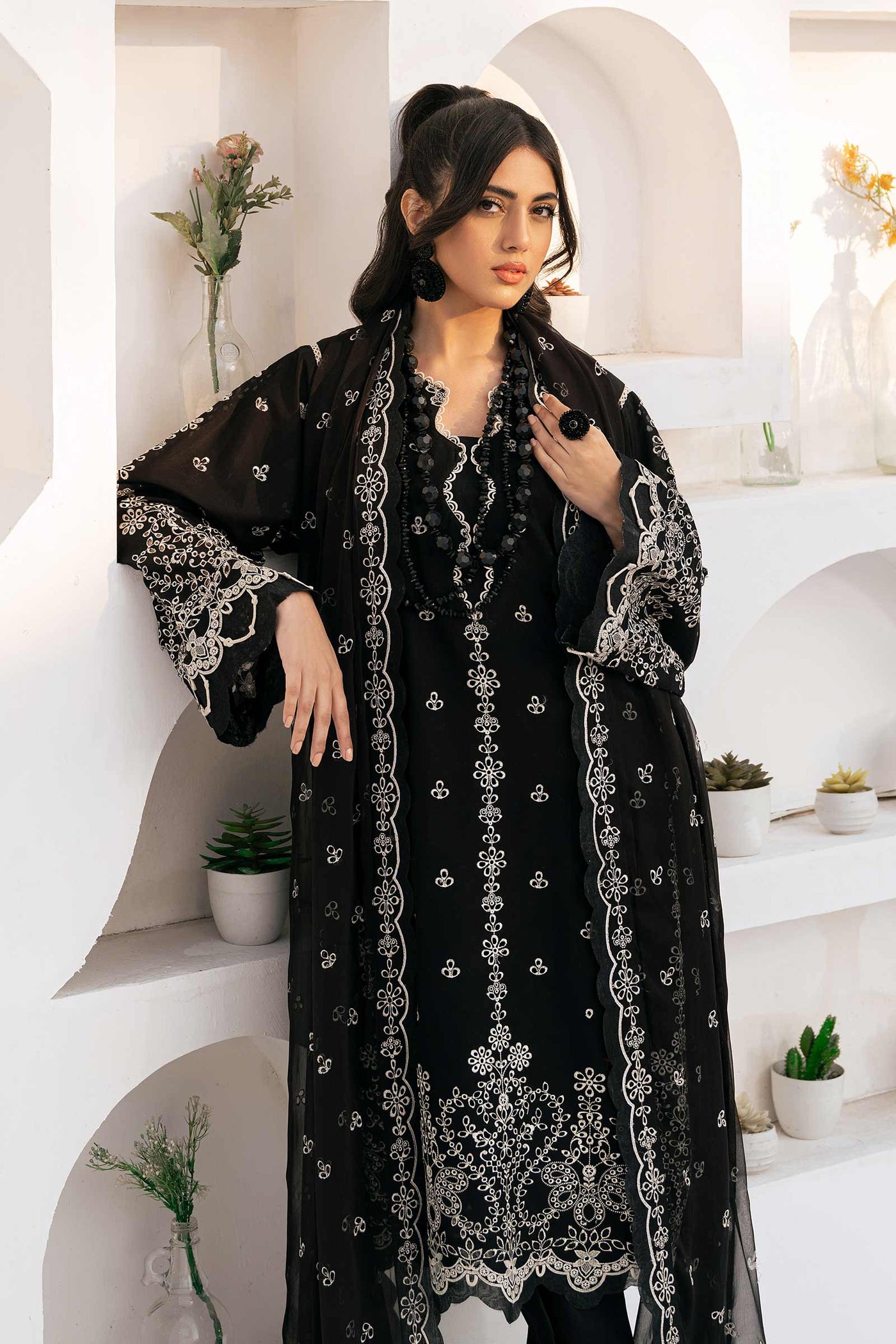 M.Luxe Unstitched | LF-610